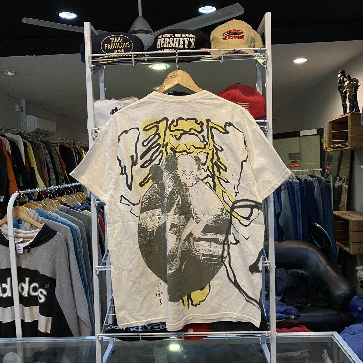 Cactus Plant Flea Market × Fragment Design × Kaws Cactus Jack X KAWS For Fragment Tee Summer Collection 2021 Size US L / EU 52-54 / 3 - 2 Thumbnail