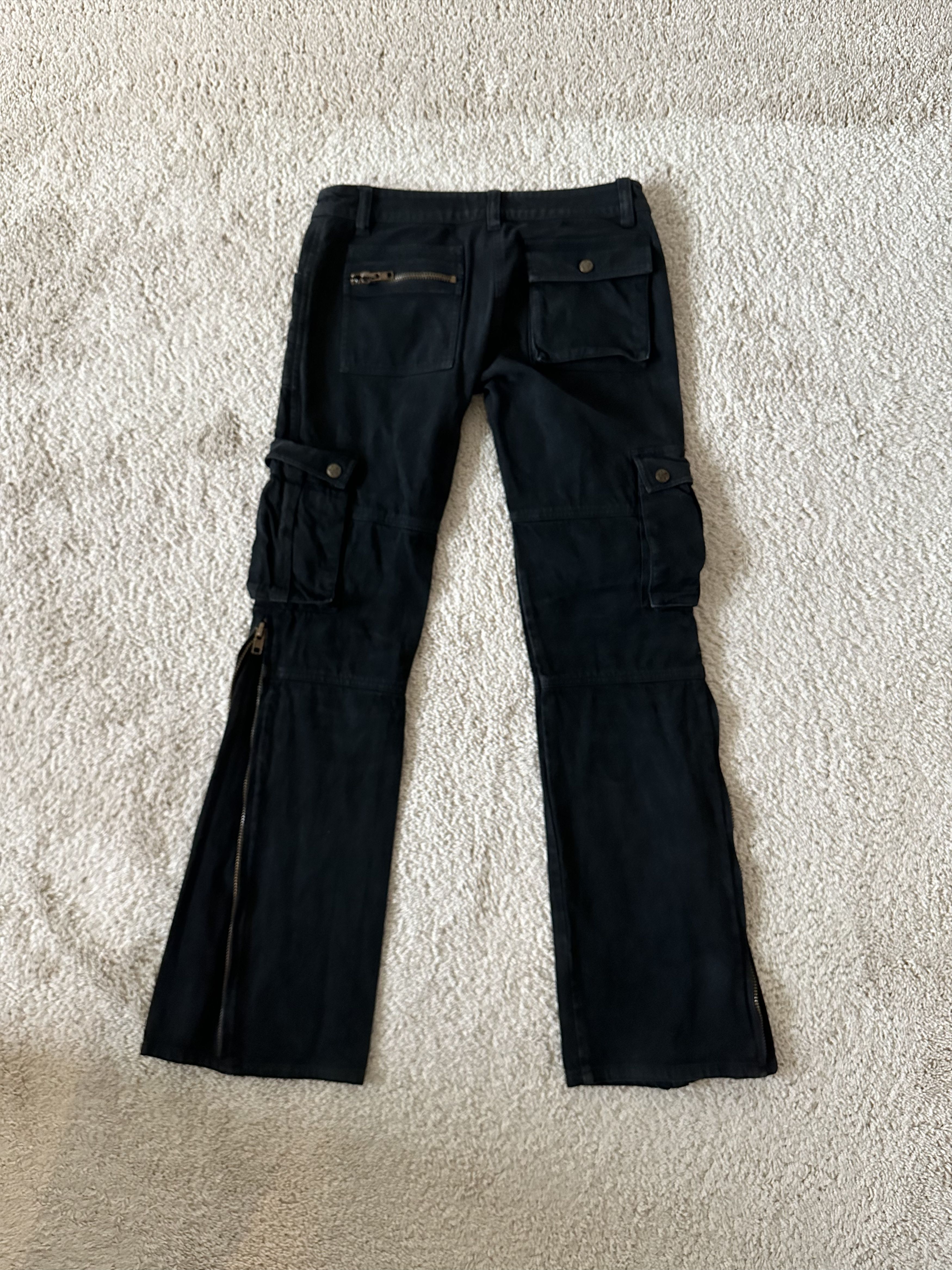Japanese Brand Love Girls Market Vintage Japanese Low-Rise Cargo Pants Size US 26 / EU 42 - 2 Thumbnail