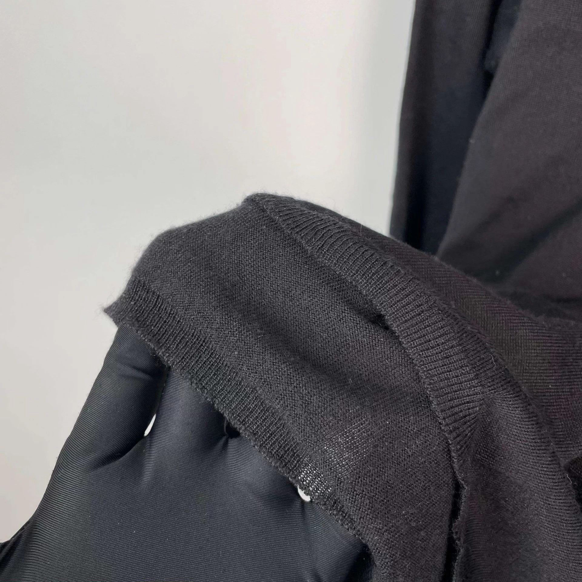 Dior Dior cashmere blend black sweater 38 Size S / US 4 / IT 40 - 7 Thumbnail