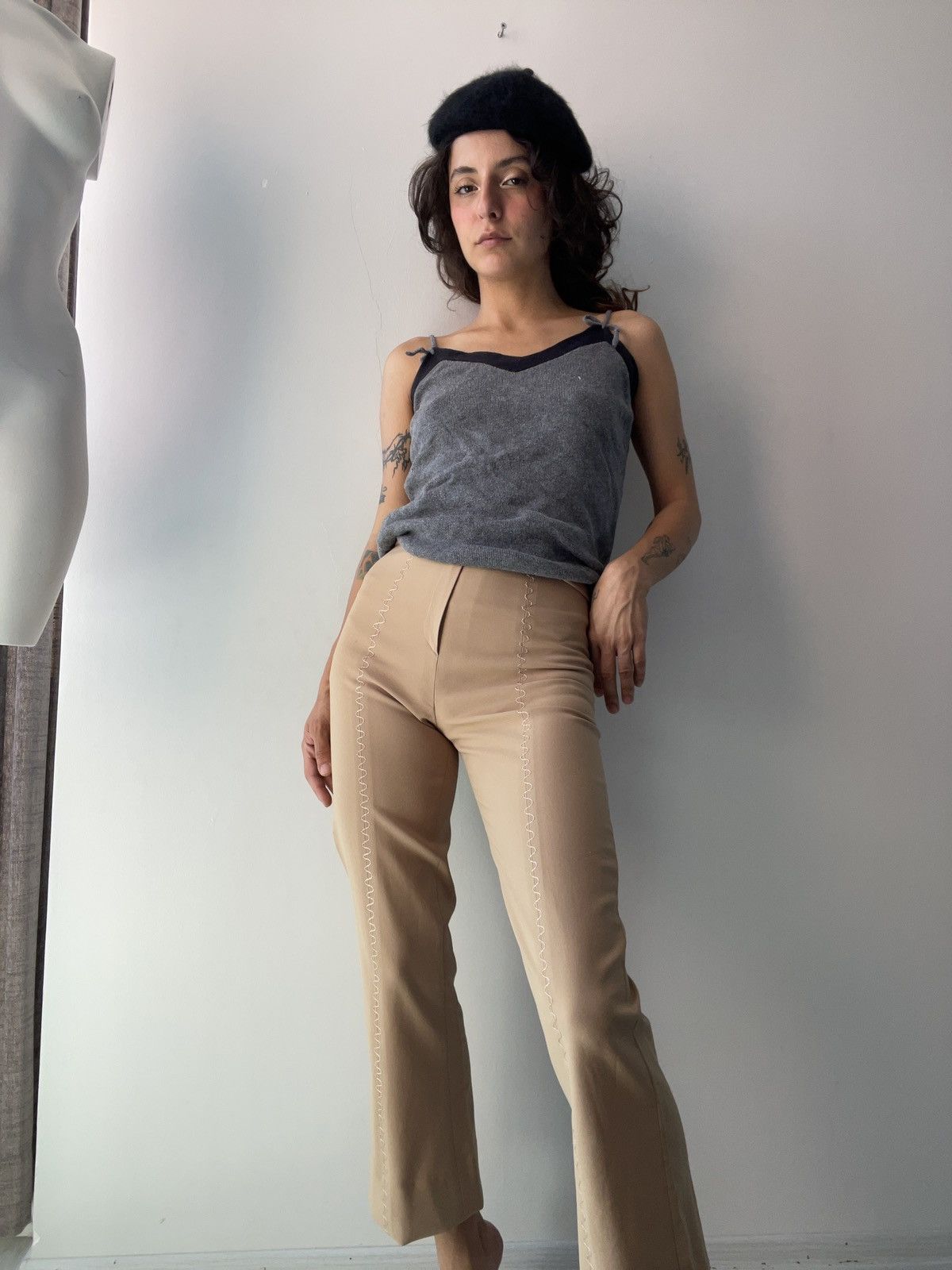 Vintage Vintage trousers Size 24" / US 00 / IT 34 - 1 Thumbnail
