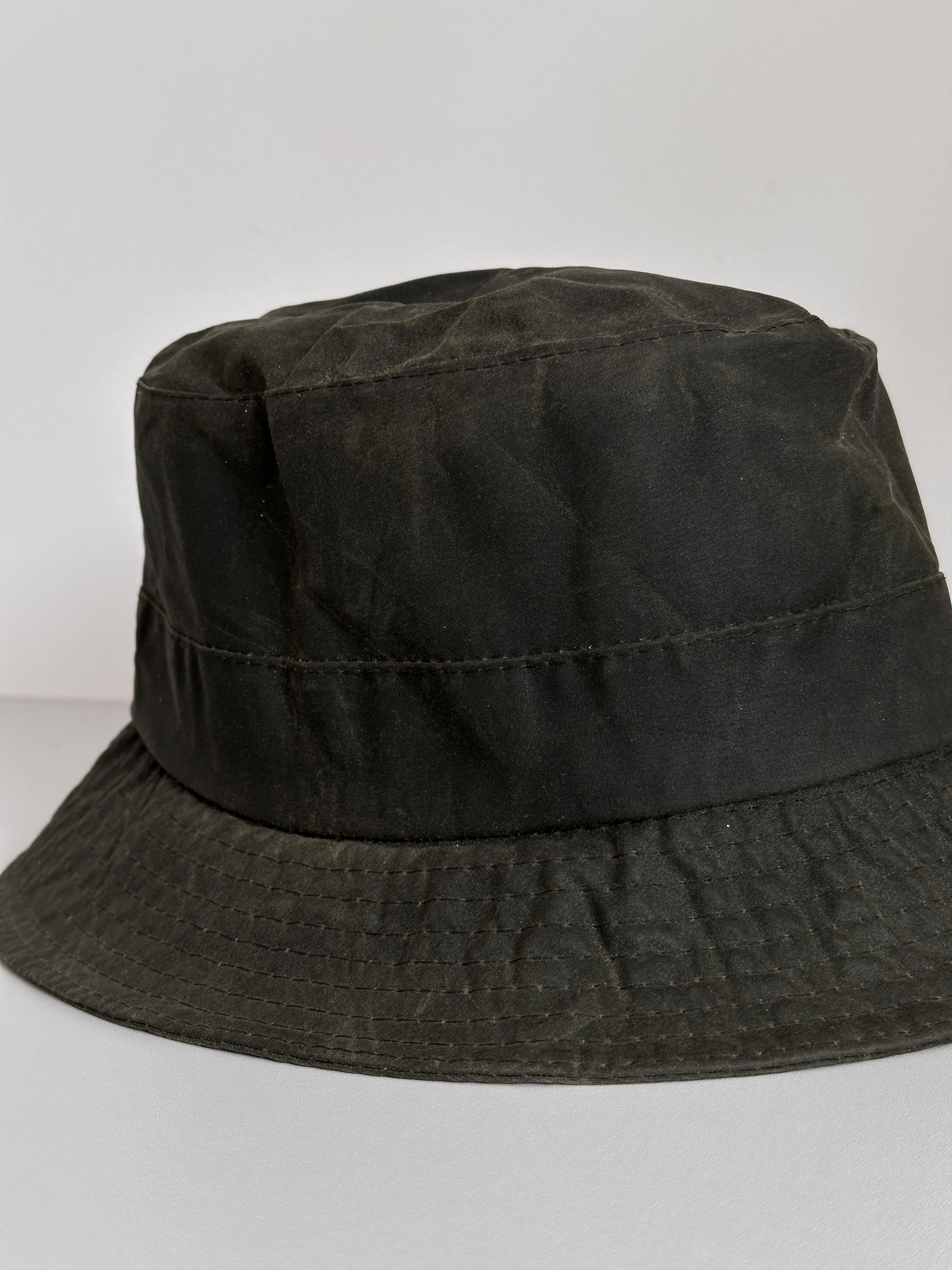 Barbour Vintage Barbour Wax Bucket Hat Unisex Size ONE SIZE - 6 Thumbnail