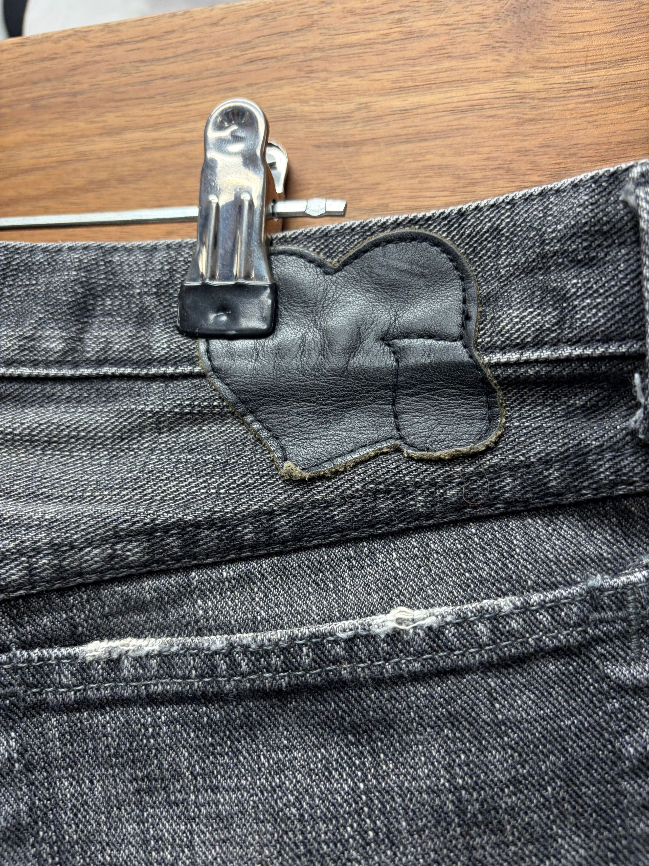 Number (N)ine AW2004 Number (N)ine ‘Give Peace a Chance’ Denim Shorts Size US 31 - 4 Thumbnail