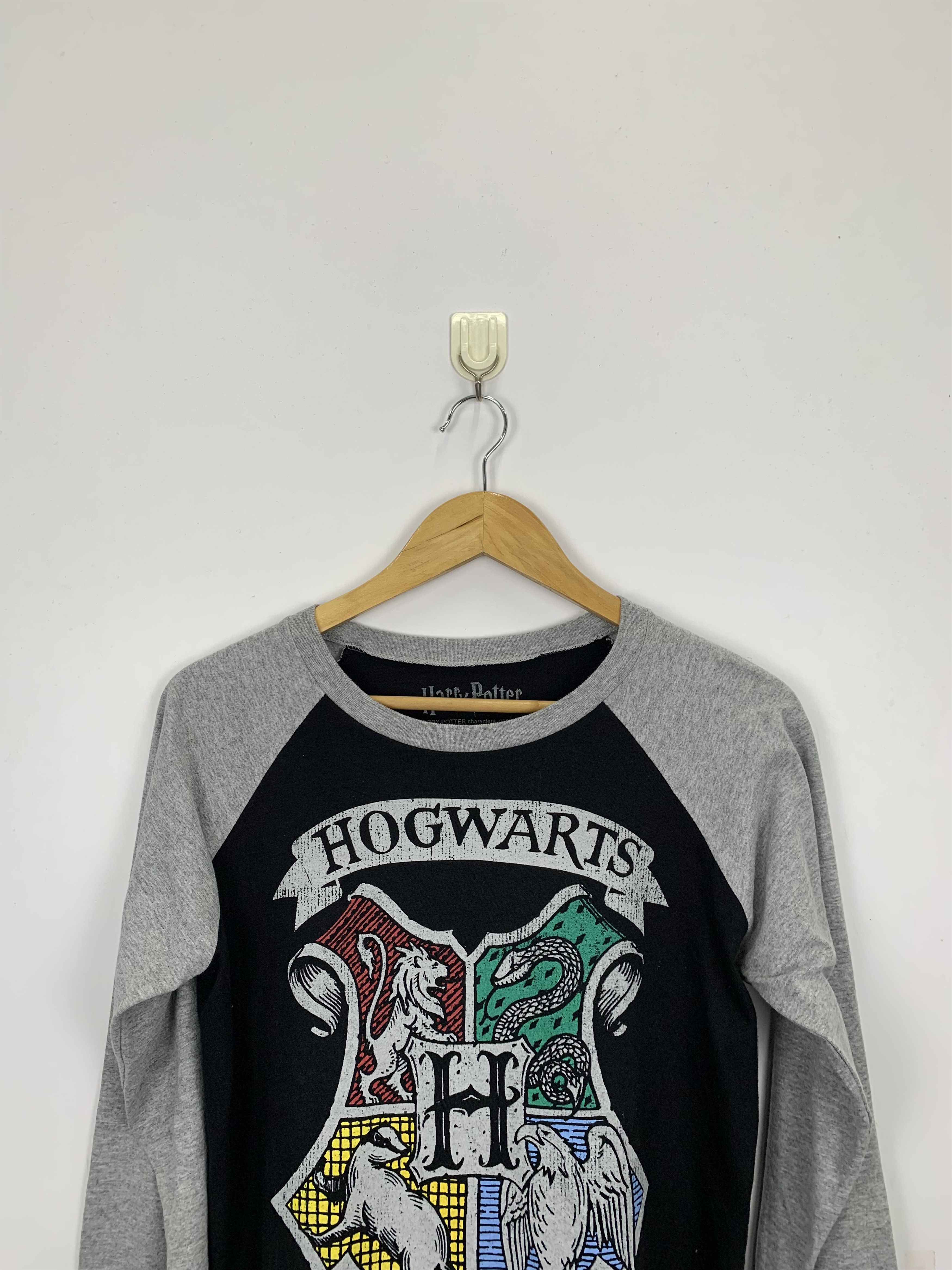 Other Harry Potter Hogwarts Longsleeve Tee TA0135 Size US XL / EU 56 / 4 - 2 Thumbnail