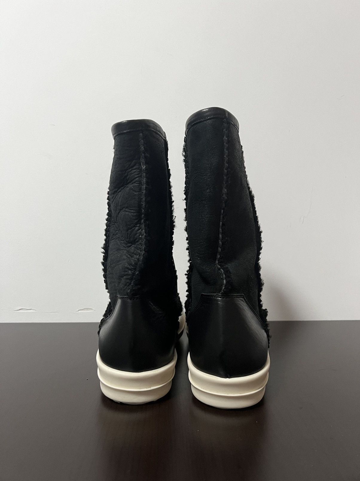 Rick Owens Rick Owens Shearling ugg ramones Boots Size US 7 / EU 40 - 6 Thumbnail