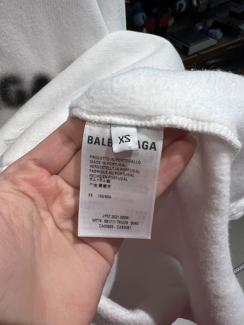 Balenciaga Balenciaga White Fuzzy Letter Hoodie Size US XS / EU 42 / 0 - 5 Thumbnail