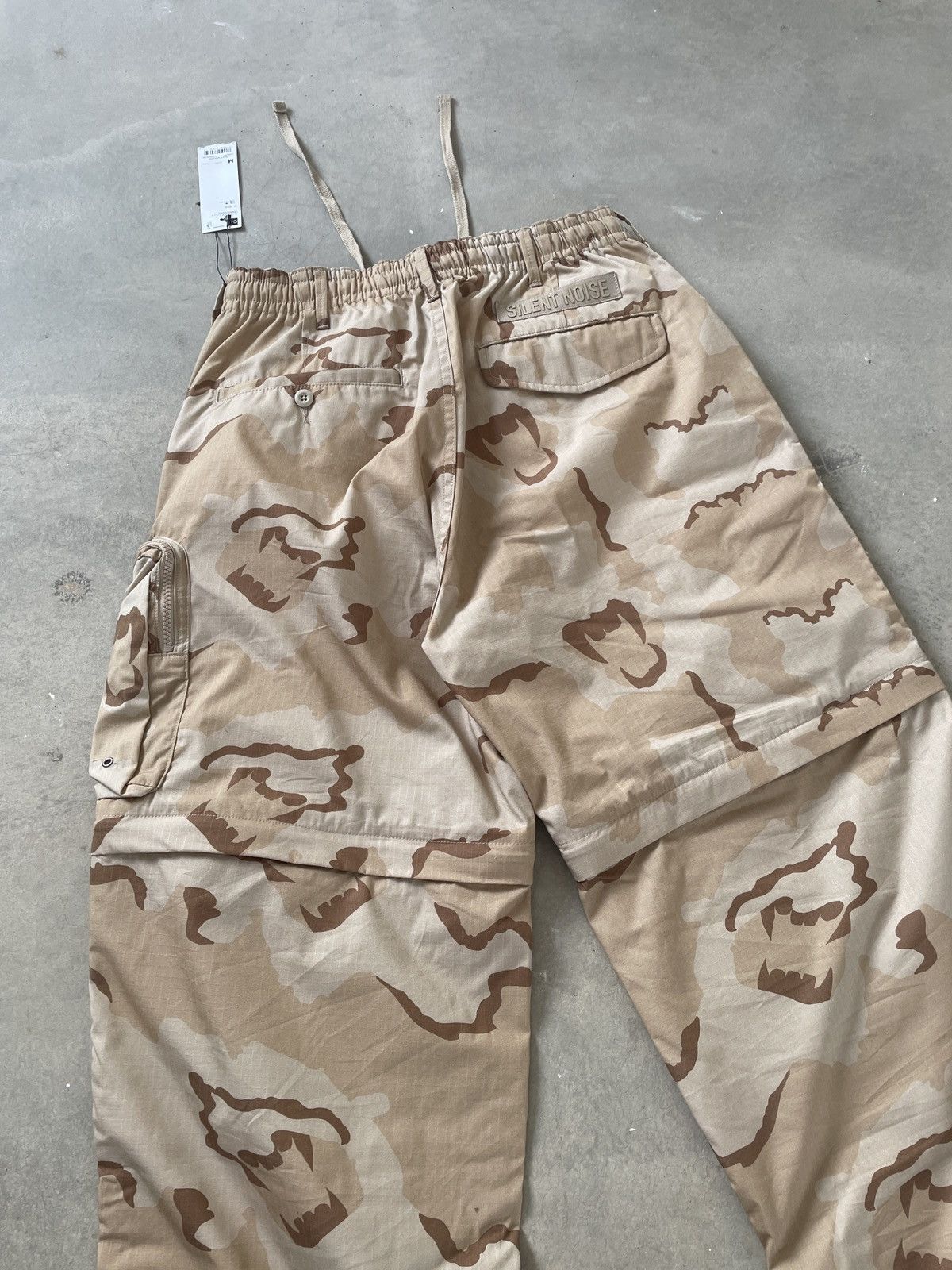 Undercover UNDERCOVER x GU SILENT NOISE BAGGY CAMO DETACHABLE PANT Size US 35 - 13 Thumbnail