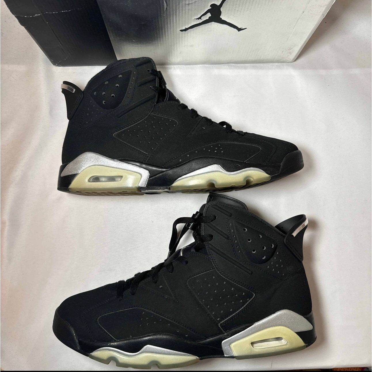 Jordan Brand × Nike Size 13 - Nike Air Jordan 6 Retro Chrome Men's Shoes Size US 13 / EU 46 - 2 Thumbnail