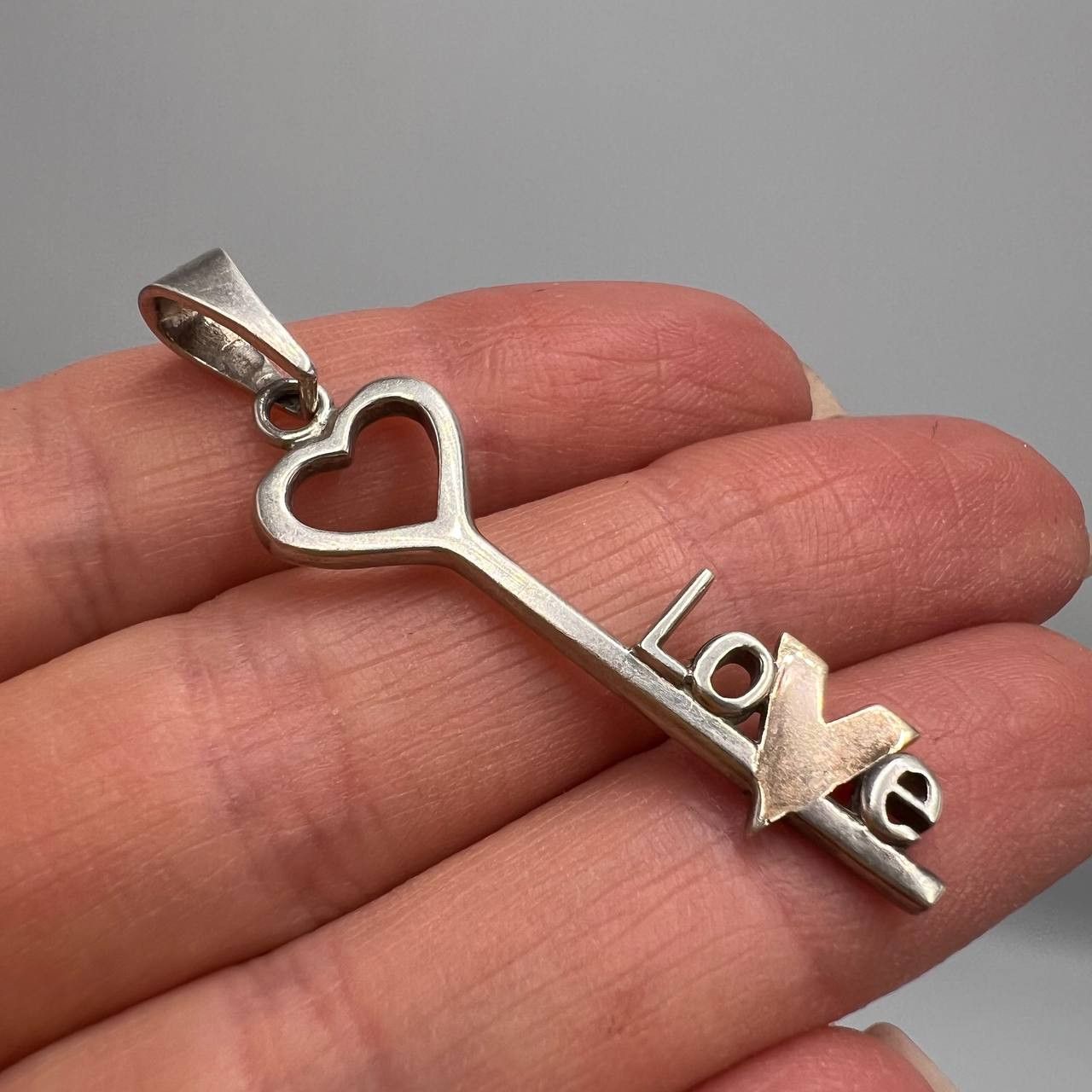 Vintage Fine Vintage Pendant Key Love Silver 875 Gold 9K Marked Size ONE SIZE - 1 Thumbnail