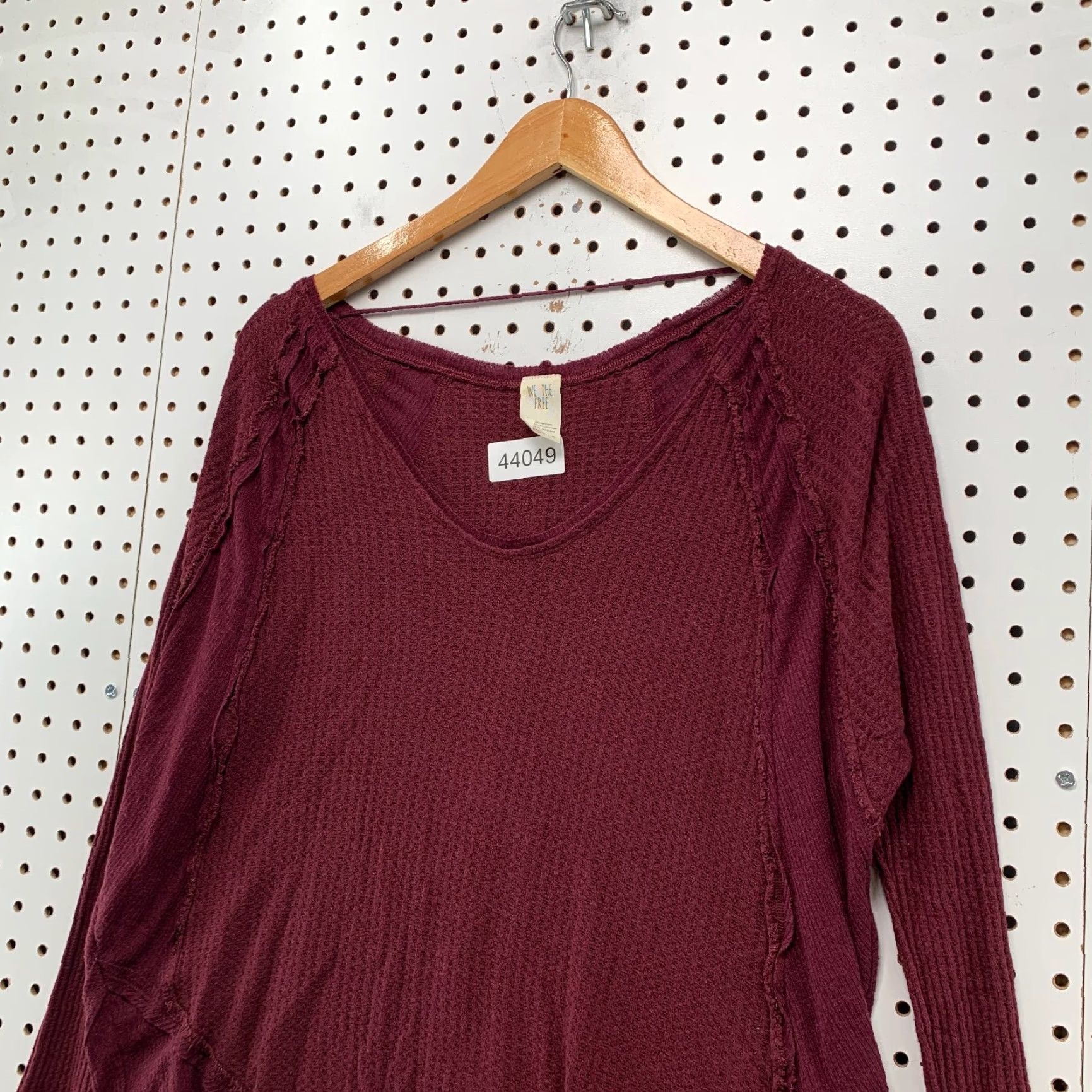 Free People Free People Rib Trim Thermal Top Women Small Burgundy Casual V-Neck Long Sleeve Red Size S / US 4 / IT 40 - 3 Thumbnail