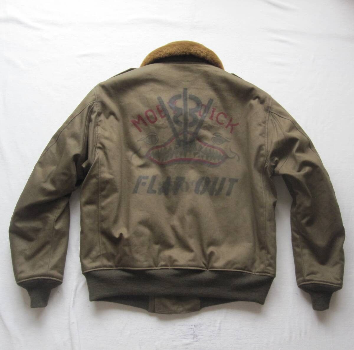 Freewheelers B-10 Flight Jacket “V8 FLAT OUT” size42 Size US XL / EU 56 / 4 - 2 Thumbnail