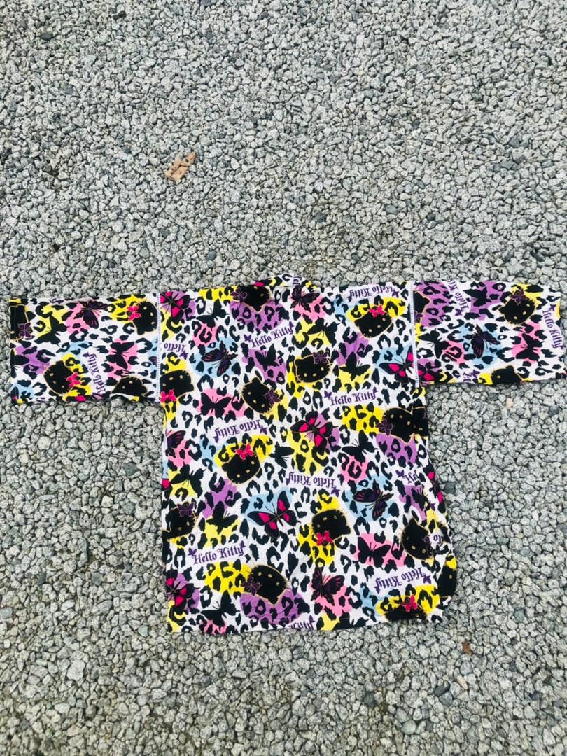 Japanese Brand × Vintage Vintage Hello Kitty Kimono Sweater Japan Designer Fashion Size US M / EU 48-50 / 2 - 1 Thumbnail
