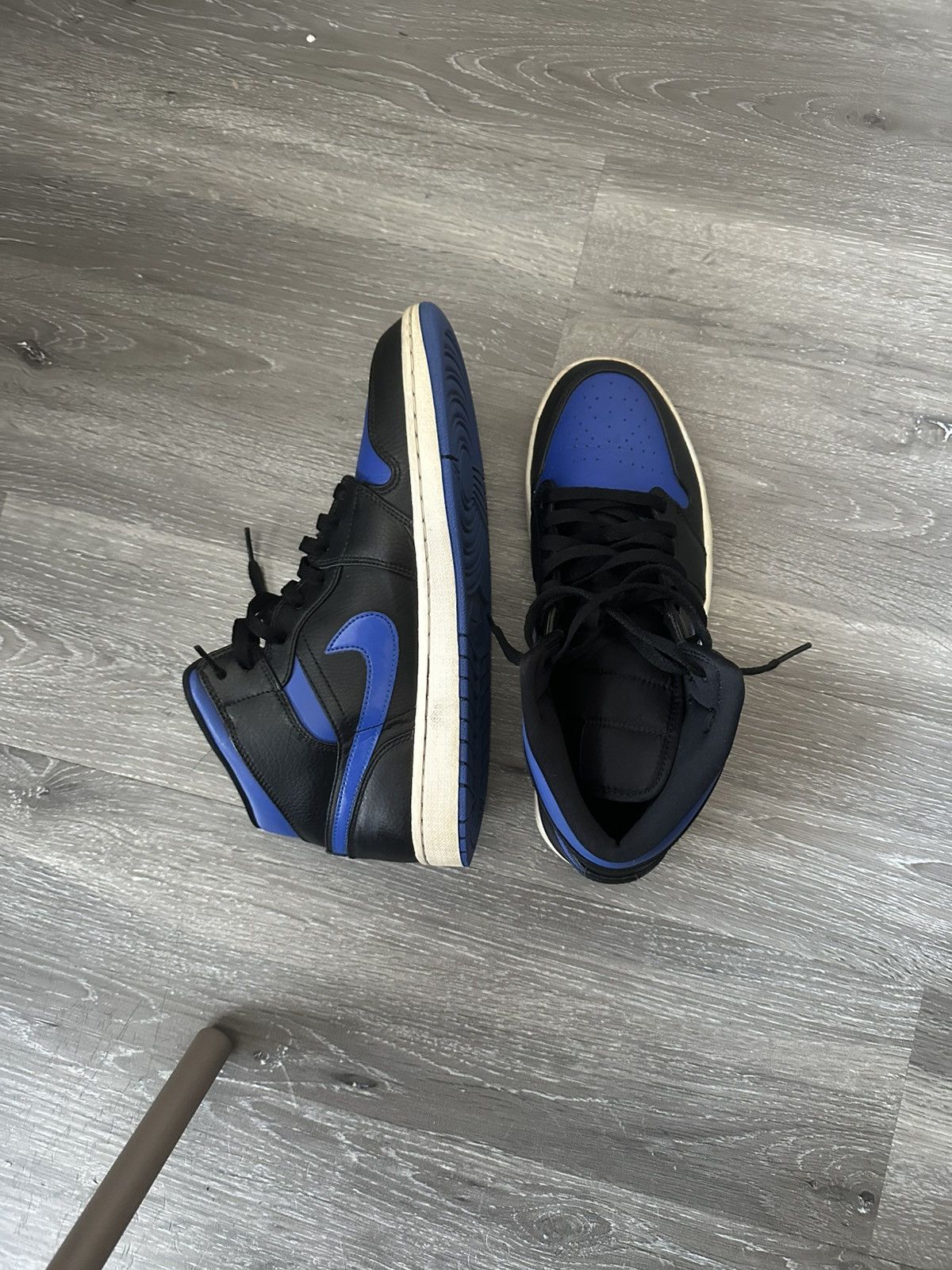Jordan Brand Air jordan 1 mid black royal blue Size US 11 / EU 44 - 2 Thumbnail