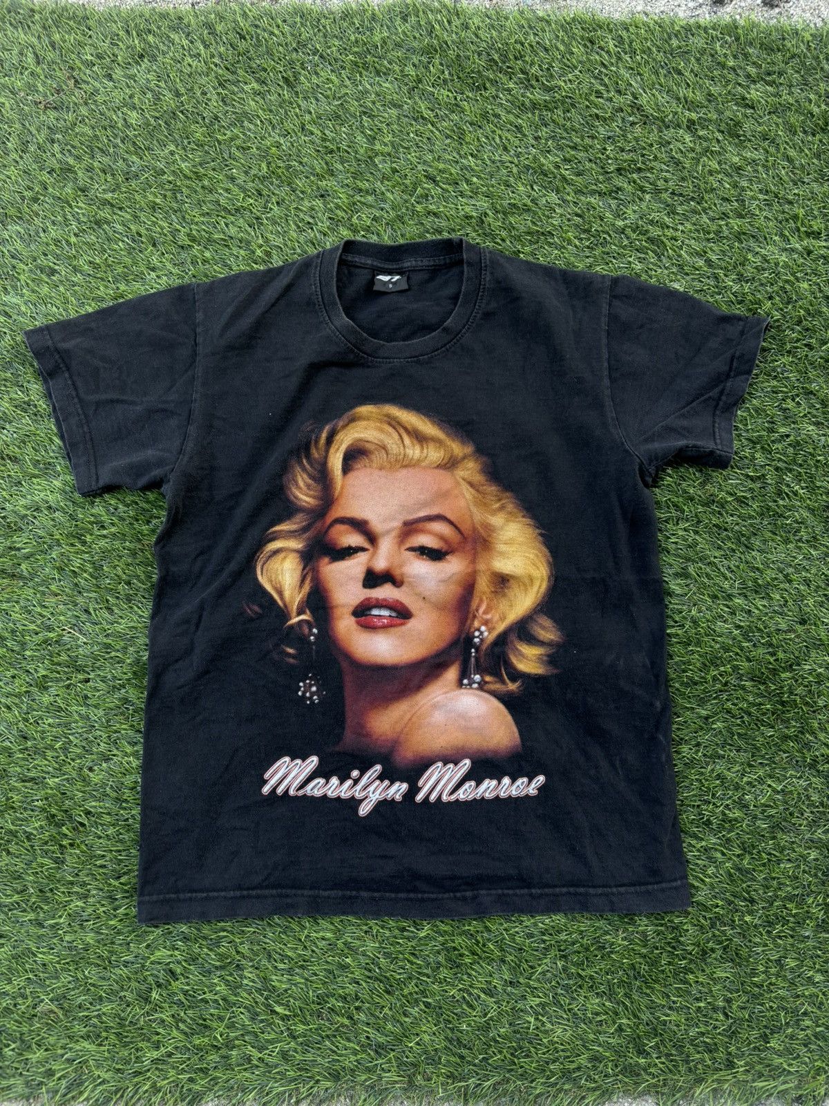 Vintage Vintage Marilyn Monroe Tshirt Size US S / EU 44-46 / 1 - 1 Thumbnail