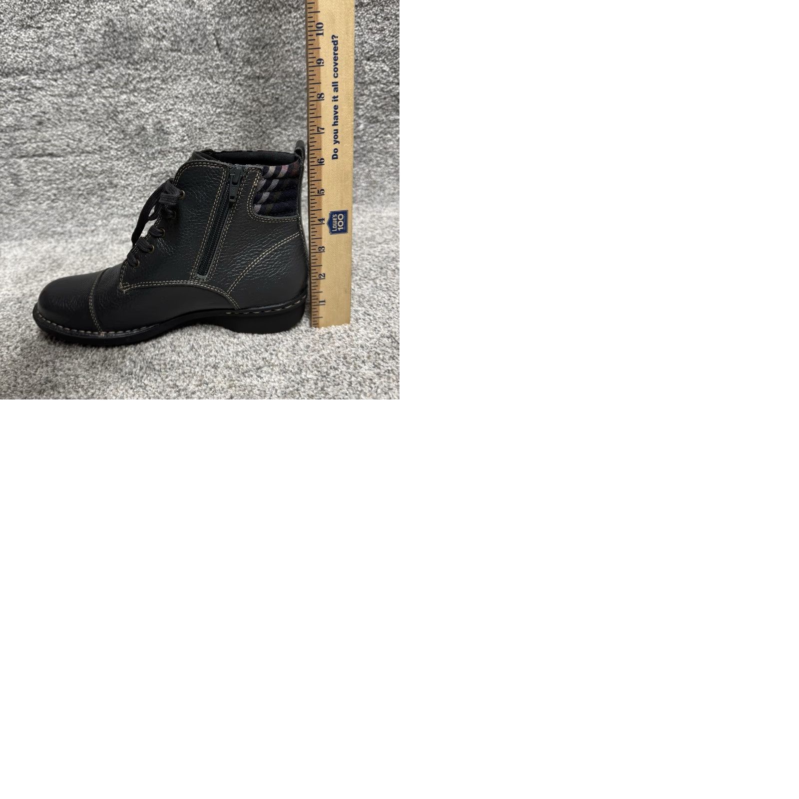 Clarks Clarks Boots Womens Combat Ankle Leather Size 7 Gray Casual Grunge Dark Academia City Biker Travel Size US 5 / IT 35 - 9 Thumbnail
