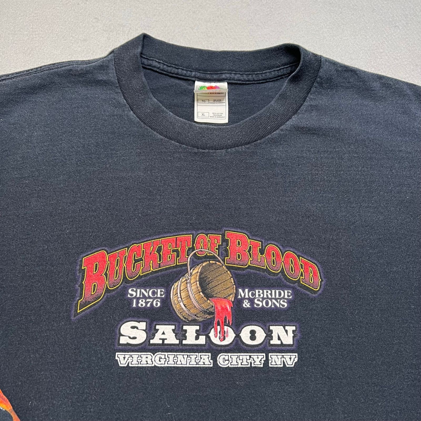 Fruit Of The Loom Vintage Bucket Of Blood Saloon Virginia City NV T Shirt XL Size US XL / EU 56 / 4 - 2 Thumbnail