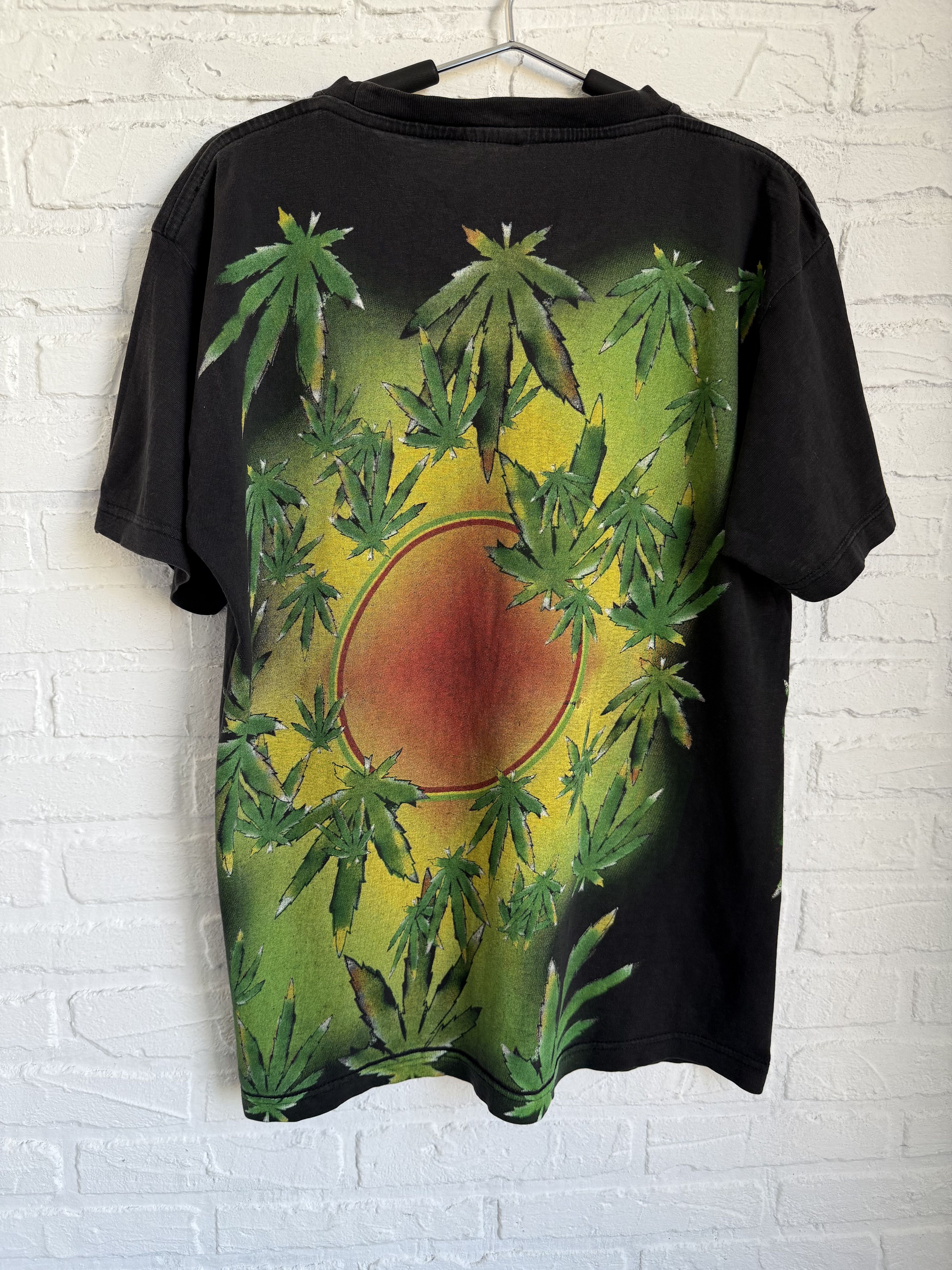 Bob Marley Vintage 90s Bob Marley Rastaman Reggae Marijuana tee Size US L / EU 52-54 / 3 - 2 Thumbnail
