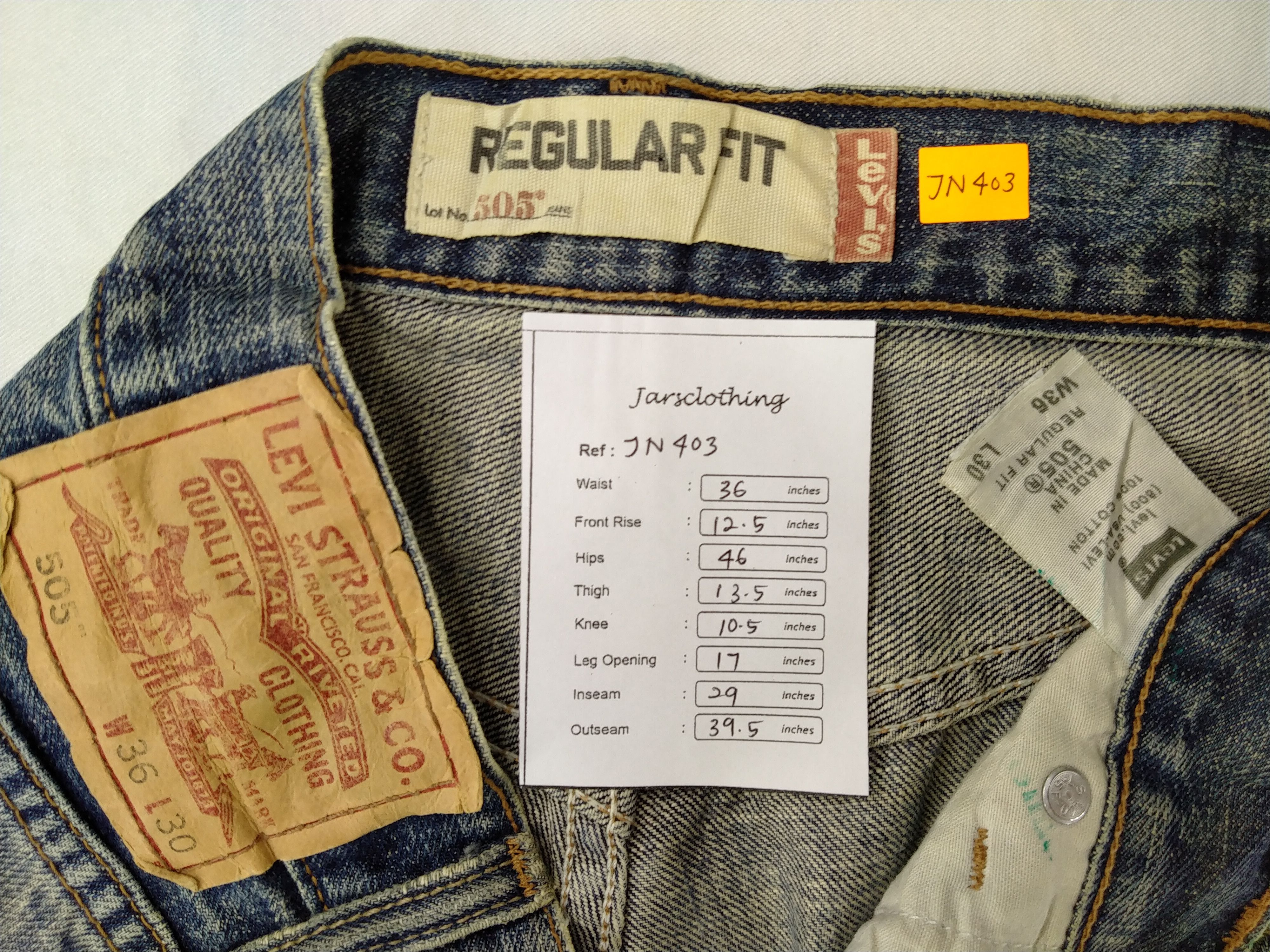 Levi's Distressed Vintage Levi's 505 Regular Fit Denim -JN403 Size US 36 / EU 52 - 10 Thumbnail