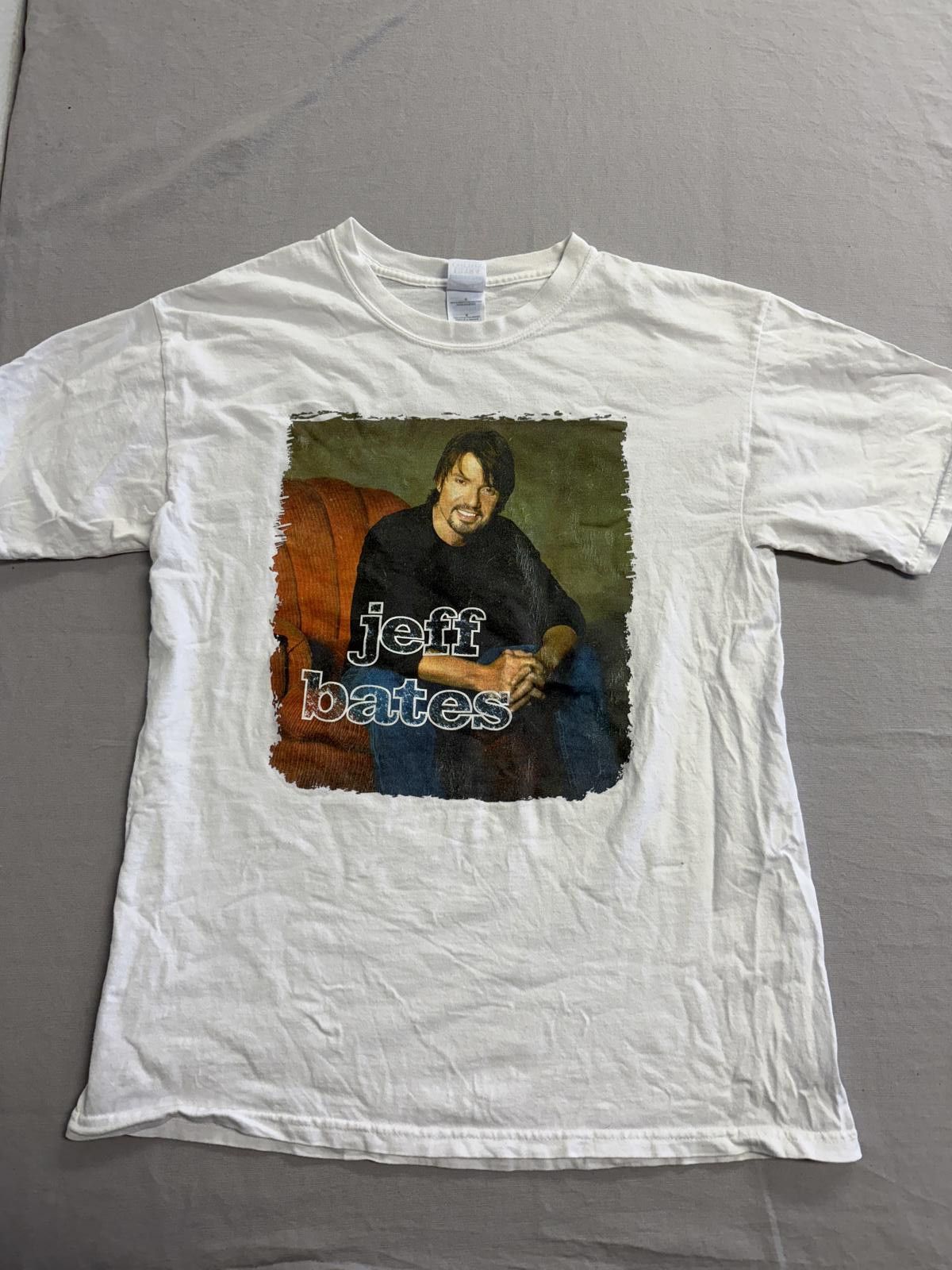 Gildan Country Singer T-shirt Jeff Bates Tour Tee - Large Size US L / EU 52-54 / 3 - 1 Thumbnail