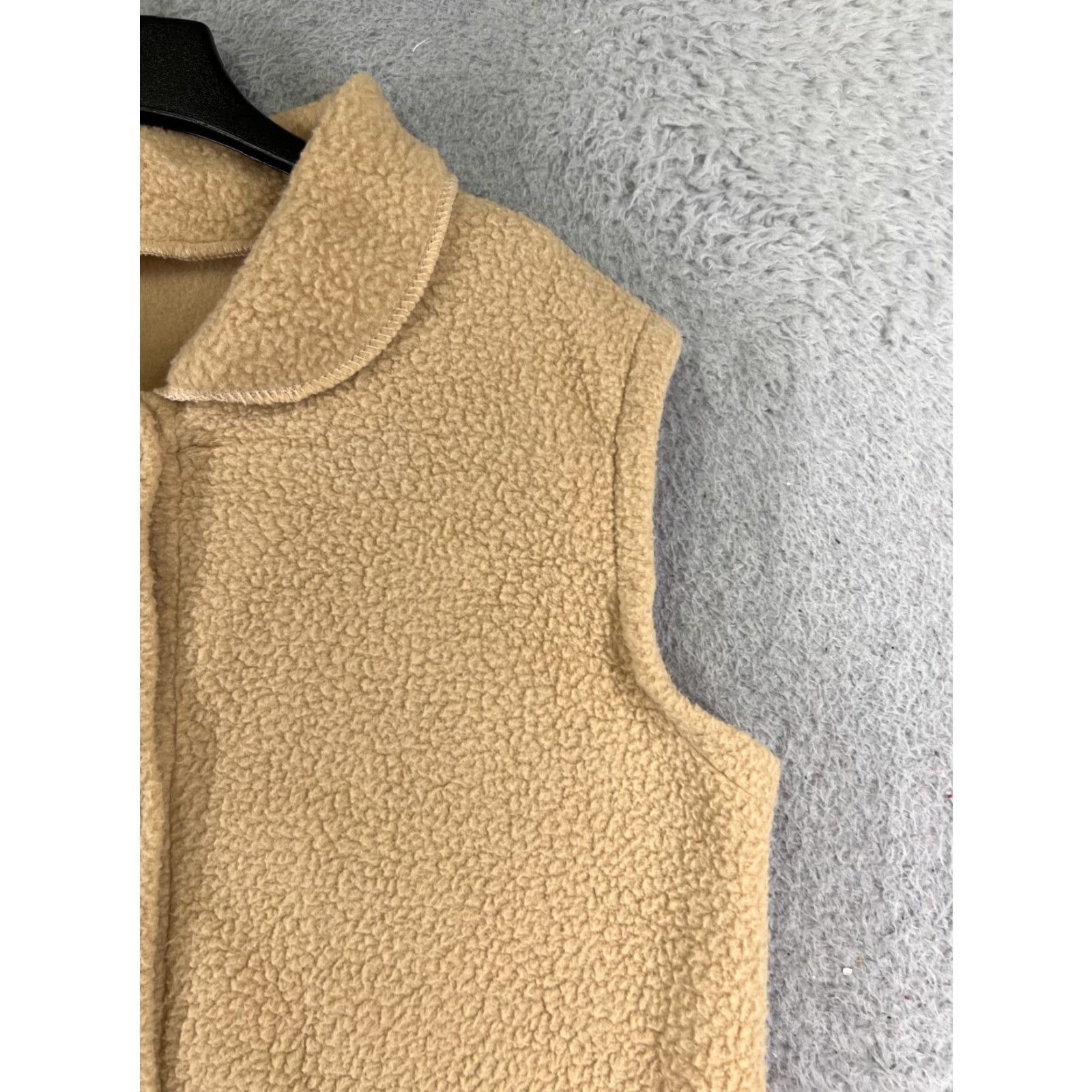 Vintage Womens Vest Large Beige Button Up Pockets 100% Polyester Fleece Collared Size L / US 10 / IT 46 - 2 Thumbnail
