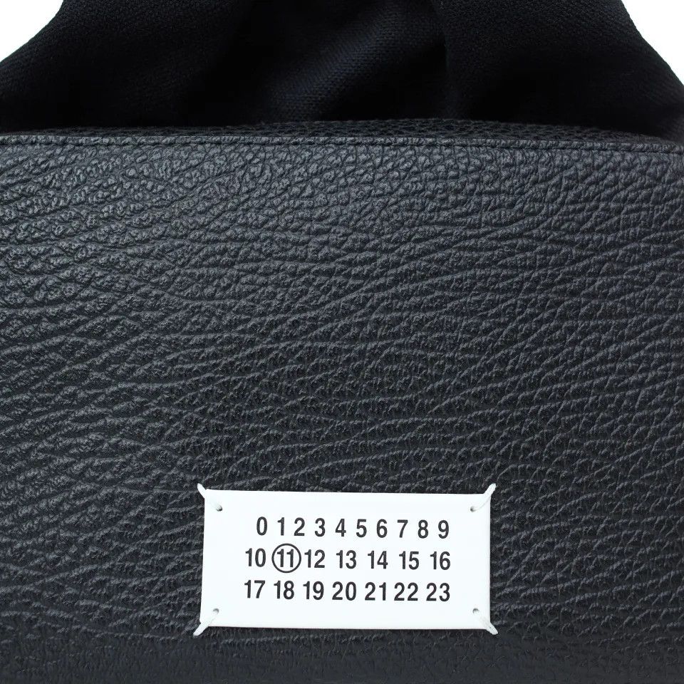Maison Margiela oc11z0825 Size: OS / Camera Combo Bag in Black Size ONE SIZE - 4 Thumbnail
