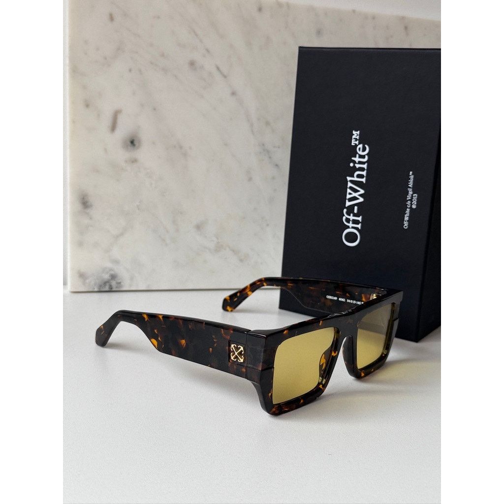 Off-White NEW Off White Chester Brown Yellow Lens Oversized Sunglasses Size ONE SIZE - 4 Thumbnail