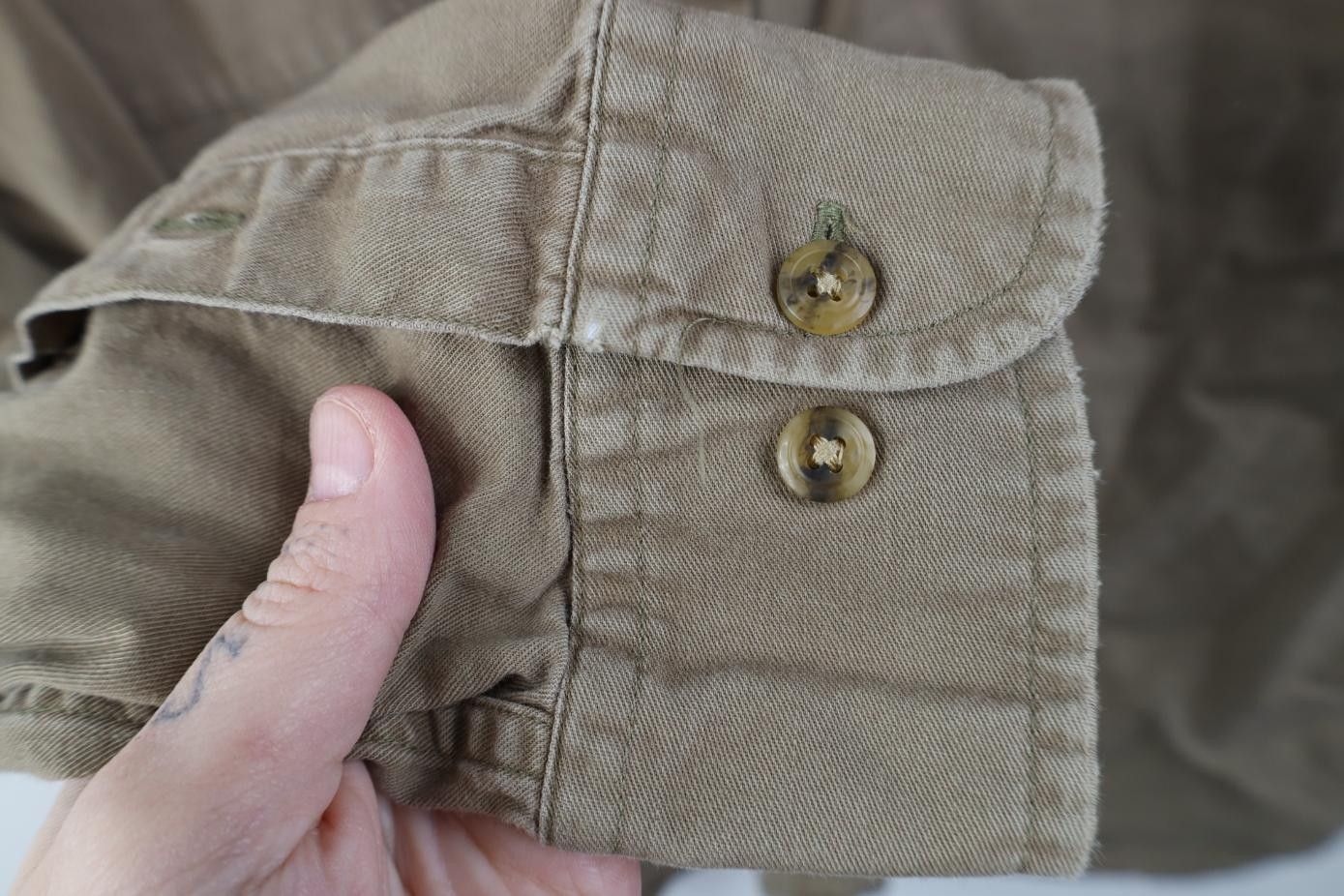 Vintage Vintage 90s Streetwear Stonewash Collared Button Down Shirt Size US M / EU 48-50 / 2 - 11 Thumbnail