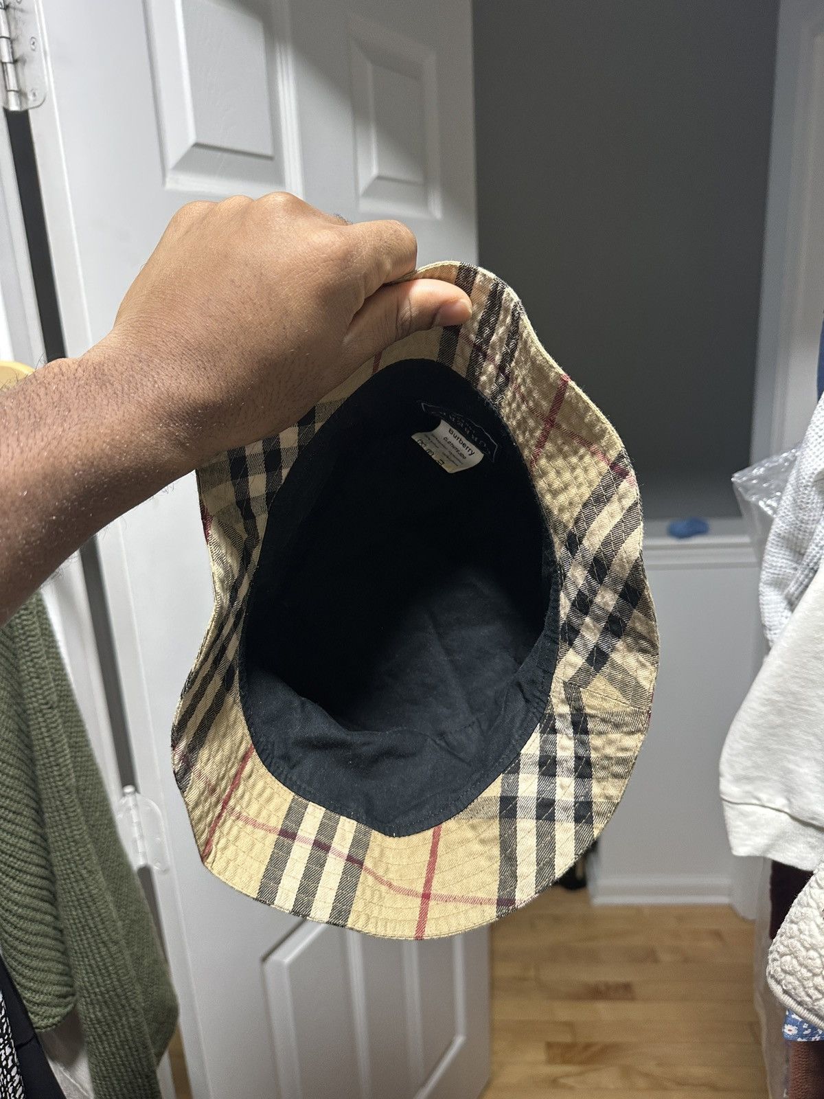 Burberry Burberry Bucket Hat Size ONE SIZE - 2 Thumbnail