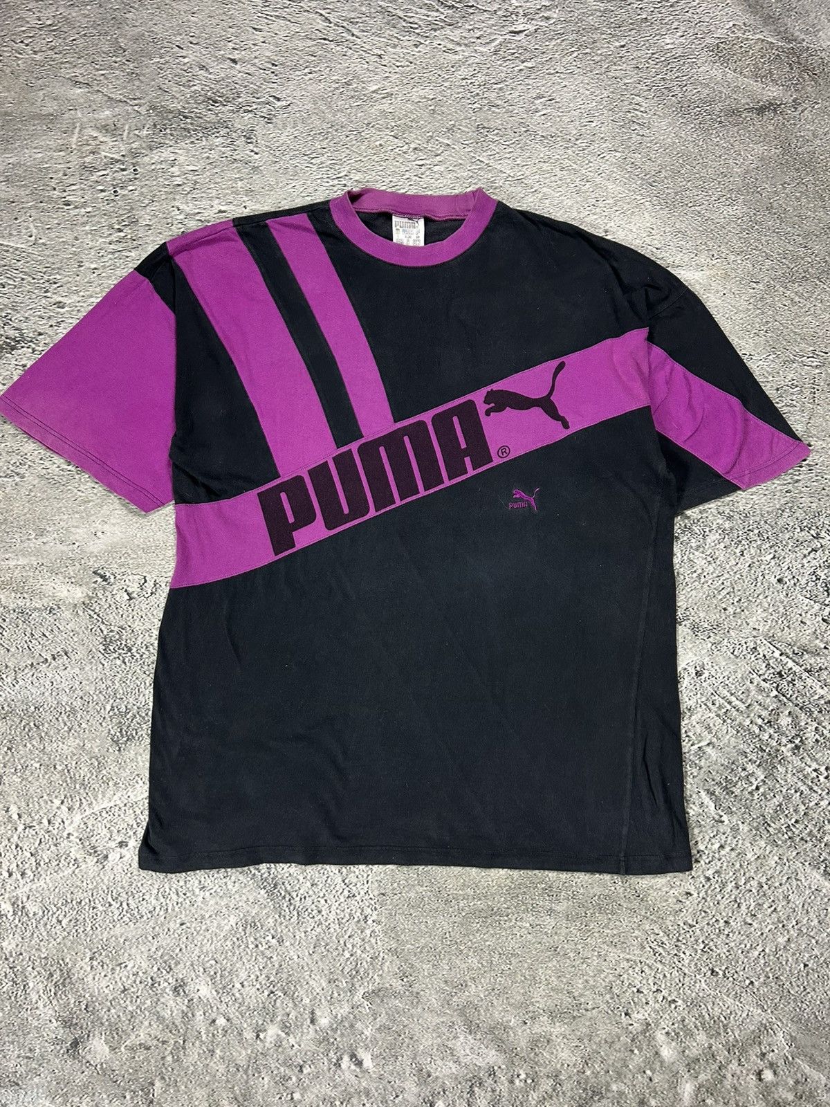 Puma Puma vintage t-shirt 90s purple black big logo Size US L / EU 52-54 / 3 - 1 Thumbnail