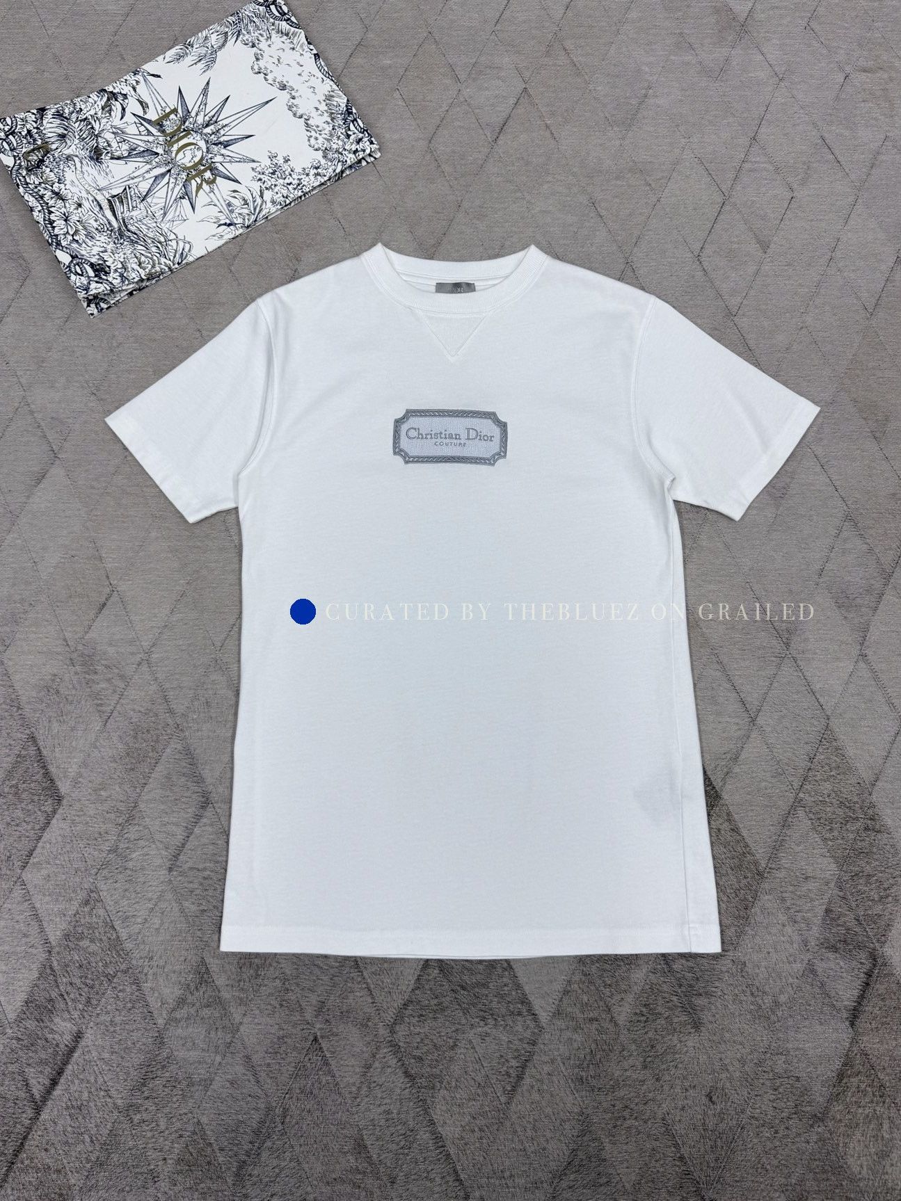 Dior Elegant White Couture Logo T-Shirt Size US XXS / EU 40 - 1 Thumbnail