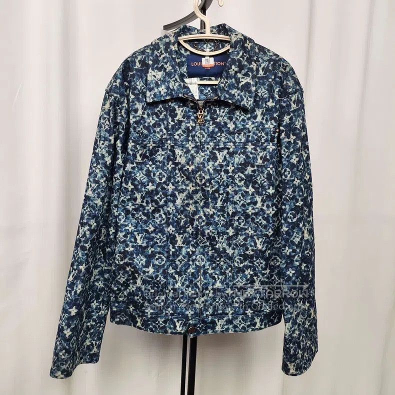 Louis Vuitton Louis Vuitton Full print presbyopic denim jacket Size US S / EU 44-46 / 1 - 1 Thumbnail