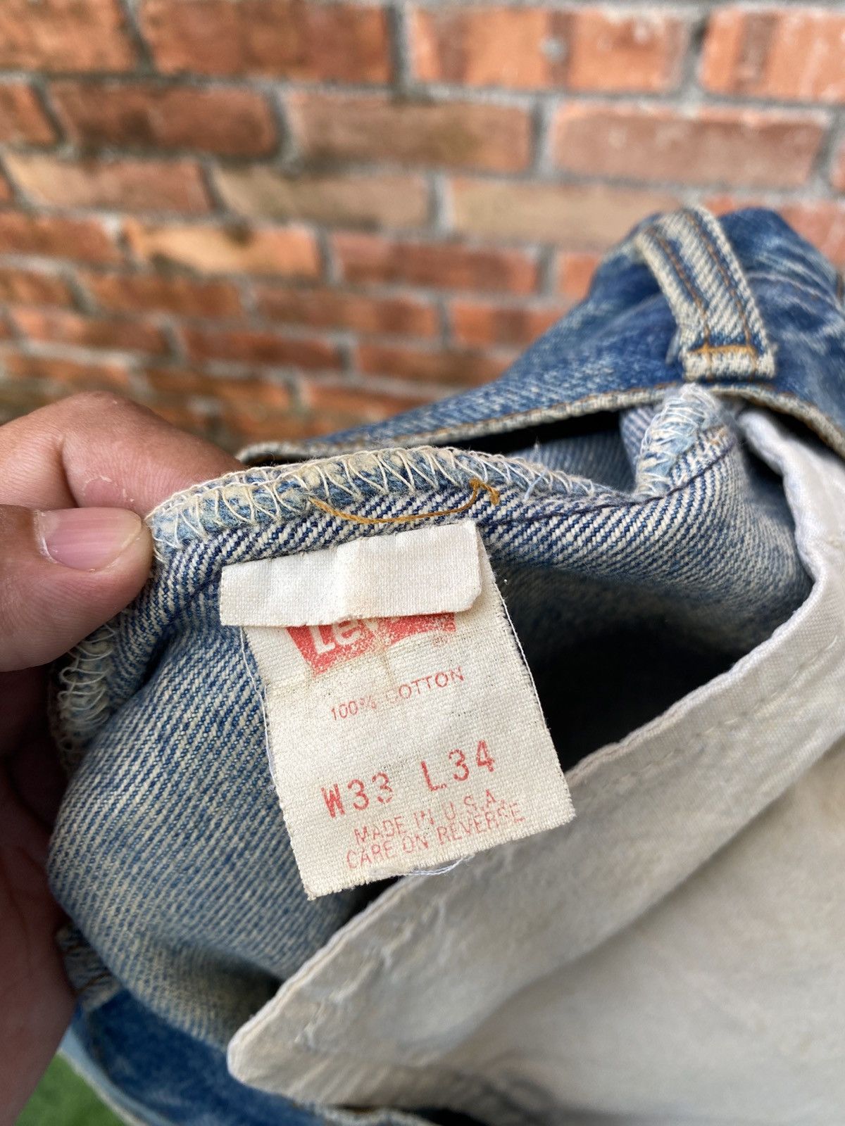 Levi's × Levi's Vintage Clothing × Vintage W33x33 Vintage levi's 501 made in USA distressed Size US 33 - 6 Thumbnail