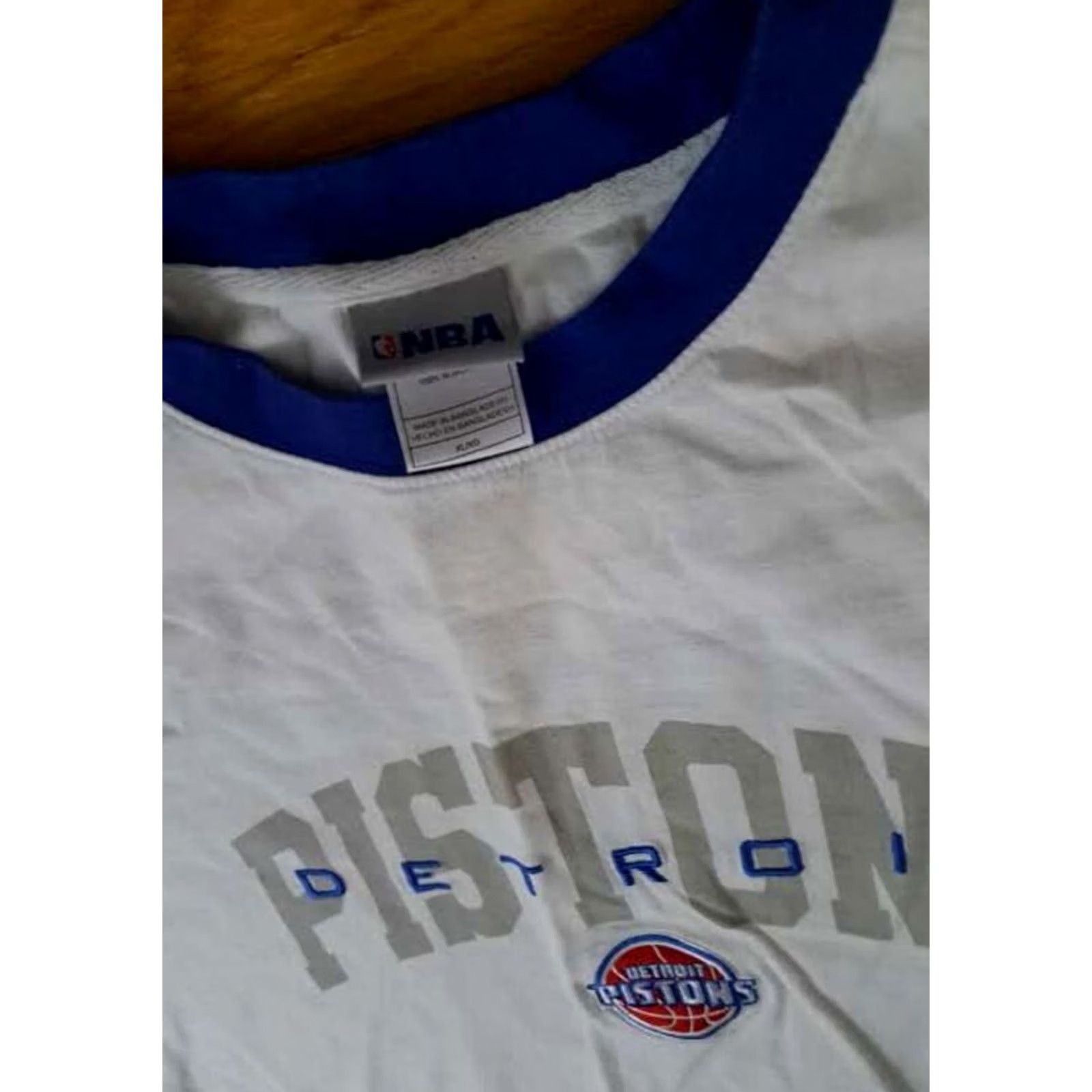 NBA VINTAGE Detroit Pistons Basketball NBA XL Embroidered Ringer T-Shirt Size US XL / EU 56 / 4 - 3 Thumbnail