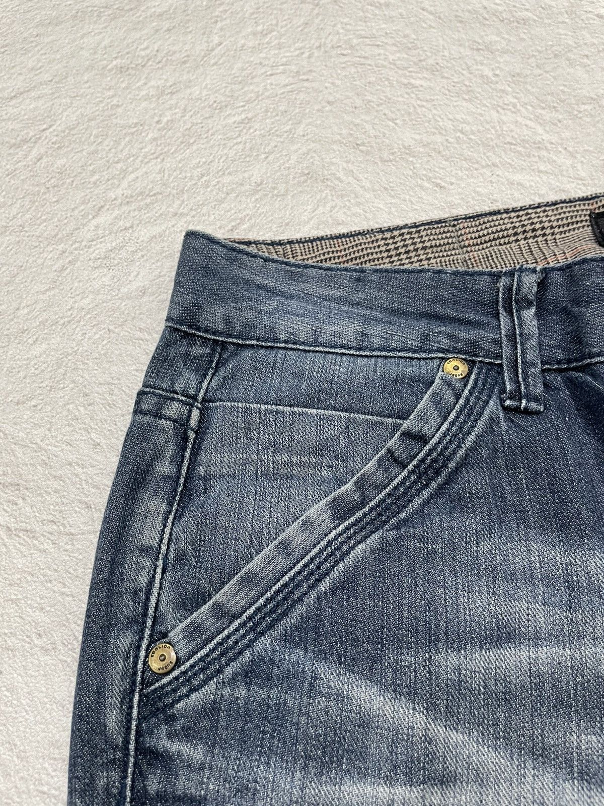 Japanese Brand 2000s Fading Denim wash Jeans Y2K Size US 32 / EU 48 - 4 Thumbnail