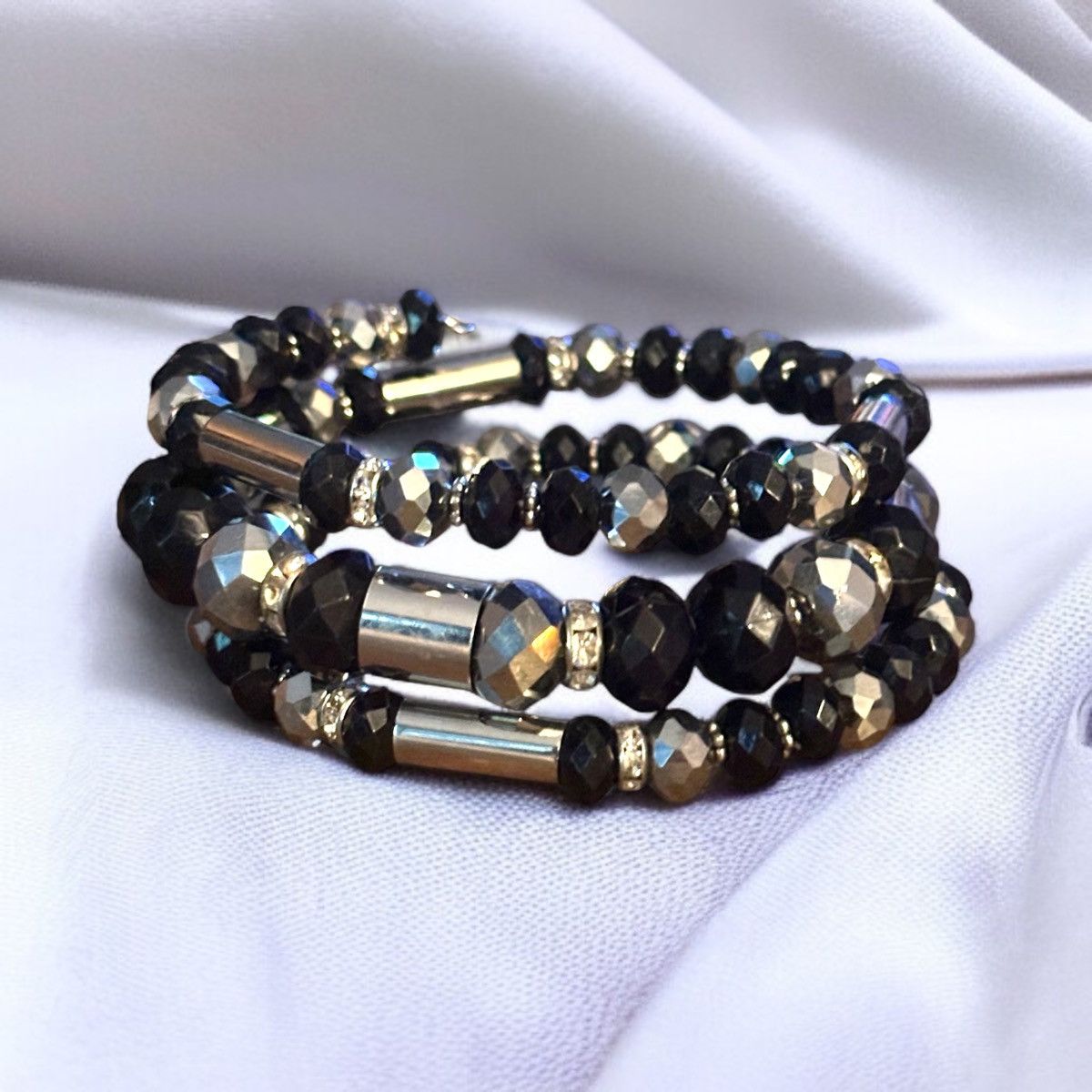 Other Black and silver beaded wrap bracelet Size ONE SIZE - 1 Thumbnail