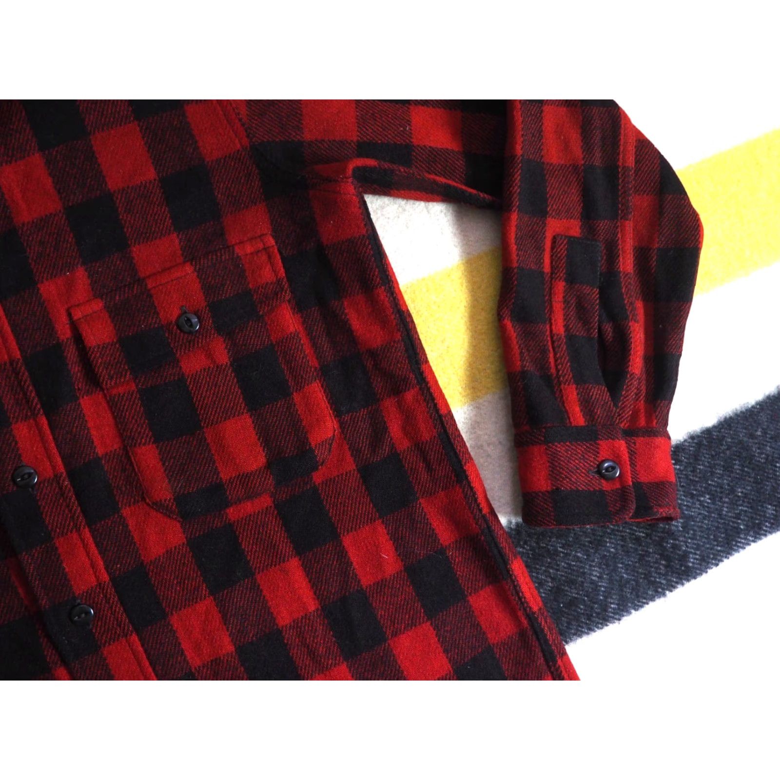 Vintage VTG 40s 50s Sportclad Penneys Wool Red Black Plaid Flannel Button Shirt Mens M Size US M / EU 48-50 / 2 - 5 Thumbnail