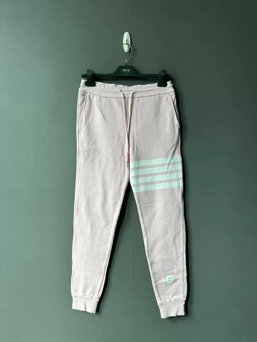 Thom Browne Thom Browne Pink Sweatpants Size US 28 / EU 44 - 1 Thumbnail