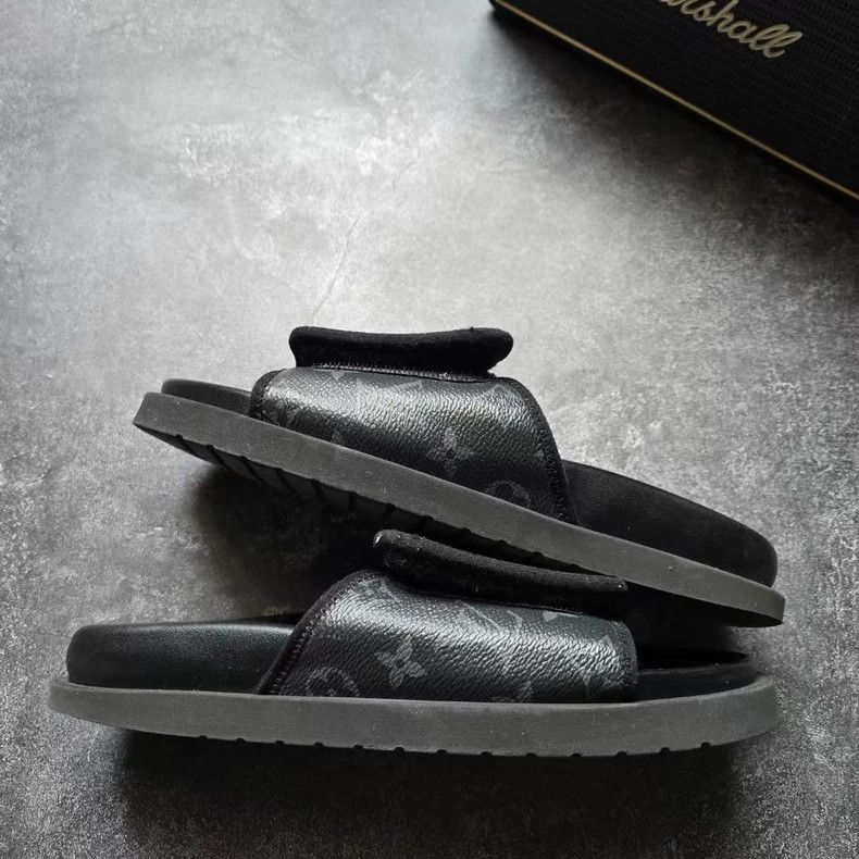 Louis Vuitton Louis Vuitton Miami Black Slide Sandals Size 41-2506 Size US 8 / EU 41 - 2 Thumbnail
