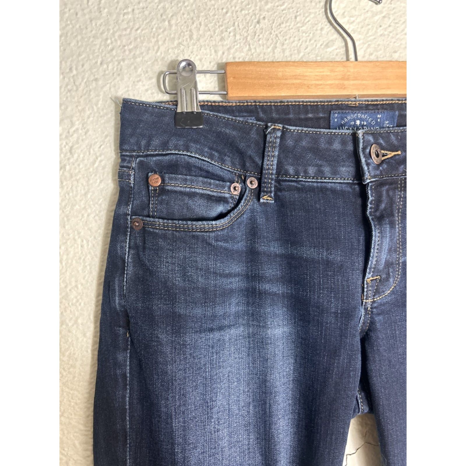 Lucky Brand Lucky Brand Lolita Skinny Jeans Dark Wash 2/26 30x29 Women Jeans Skinny Blue 2 Womens Size 26" / US 2 / IT 38 - 4 Thumbnail