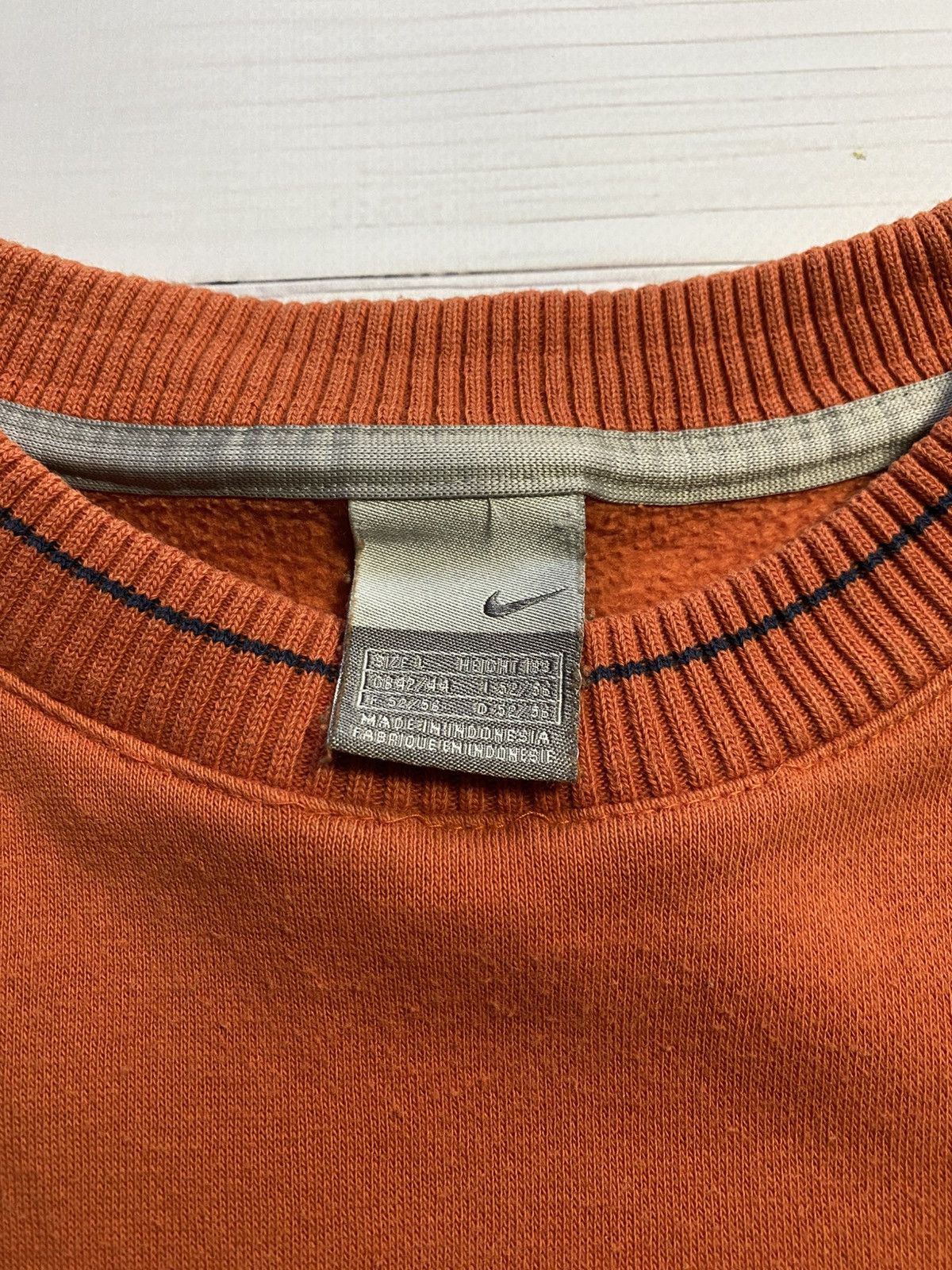 Nike Vintage Nike Big Logo box fit oversize faded y2k sweatshirt Size US L / EU 52-54 / 3 - 2 Thumbnail