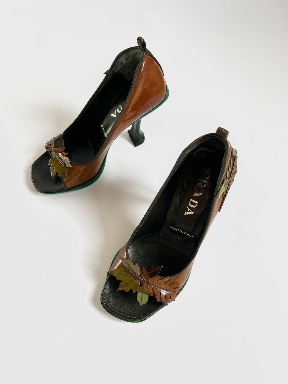 Prada Prada FW99 Patent Leather Leaf Heels Size US 6.5 / IT 36.5 - 4 Thumbnail
