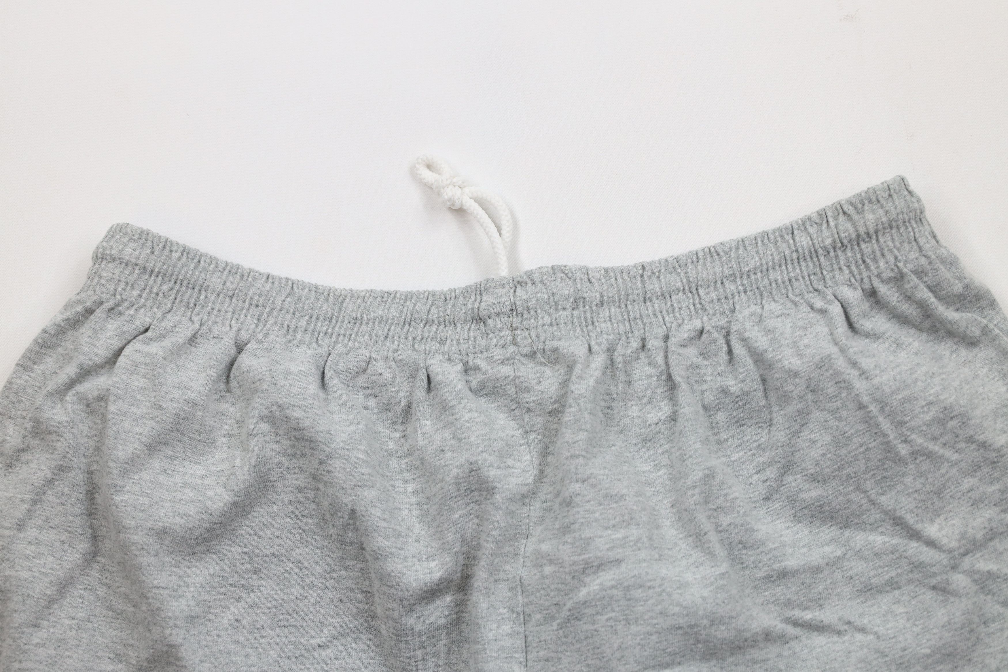 Vintage Vintage 90s Wilson Knee Dad Shorts Heather Gray Cotton Blend Size US 34 / EU 50 - 12 Thumbnail