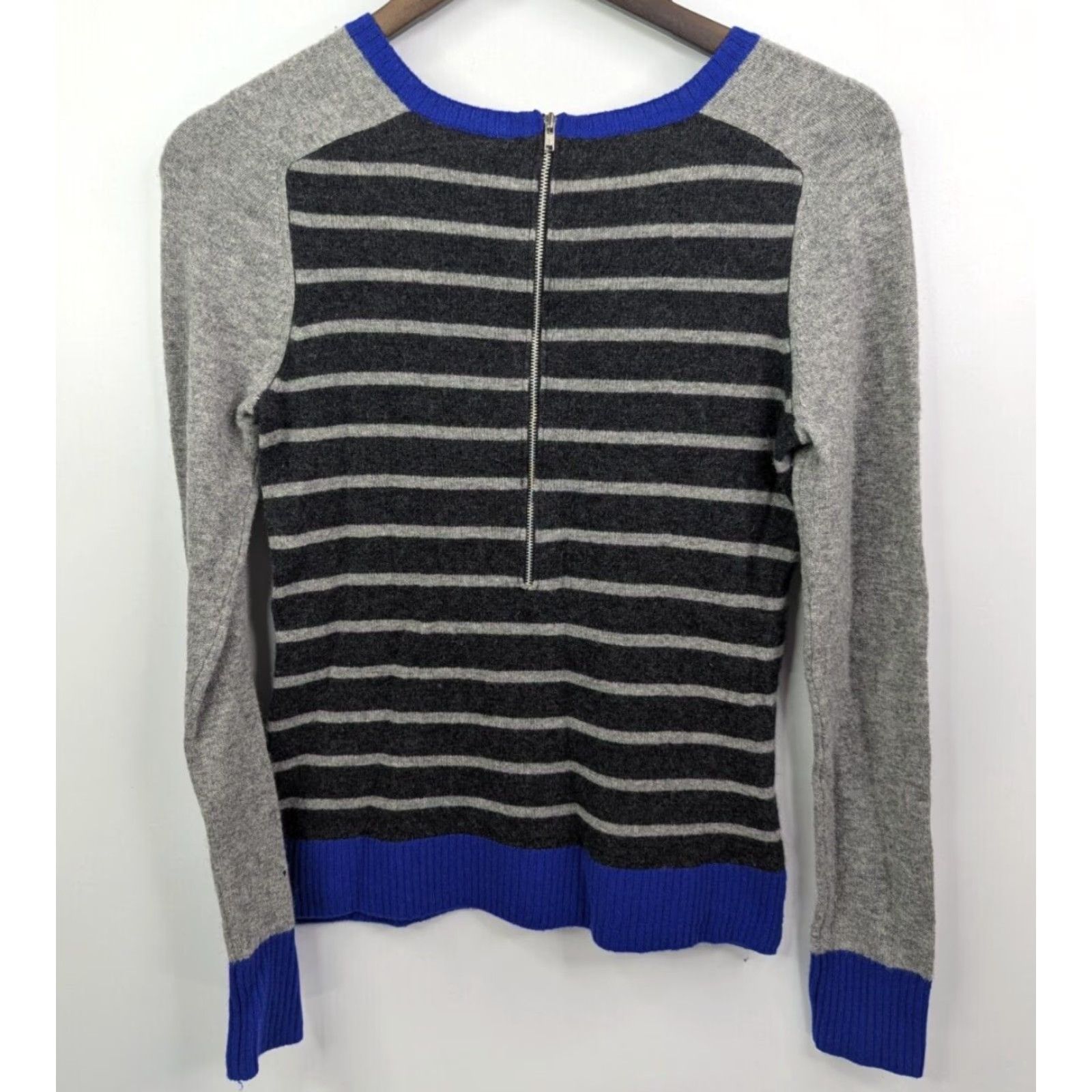 Vintage Quotation Sweater Striped Cashmere Gray Black Blue Womens XS (Holes) - Quilting? Size XS / US 0-2 / IT 36-38 - 4 Thumbnail