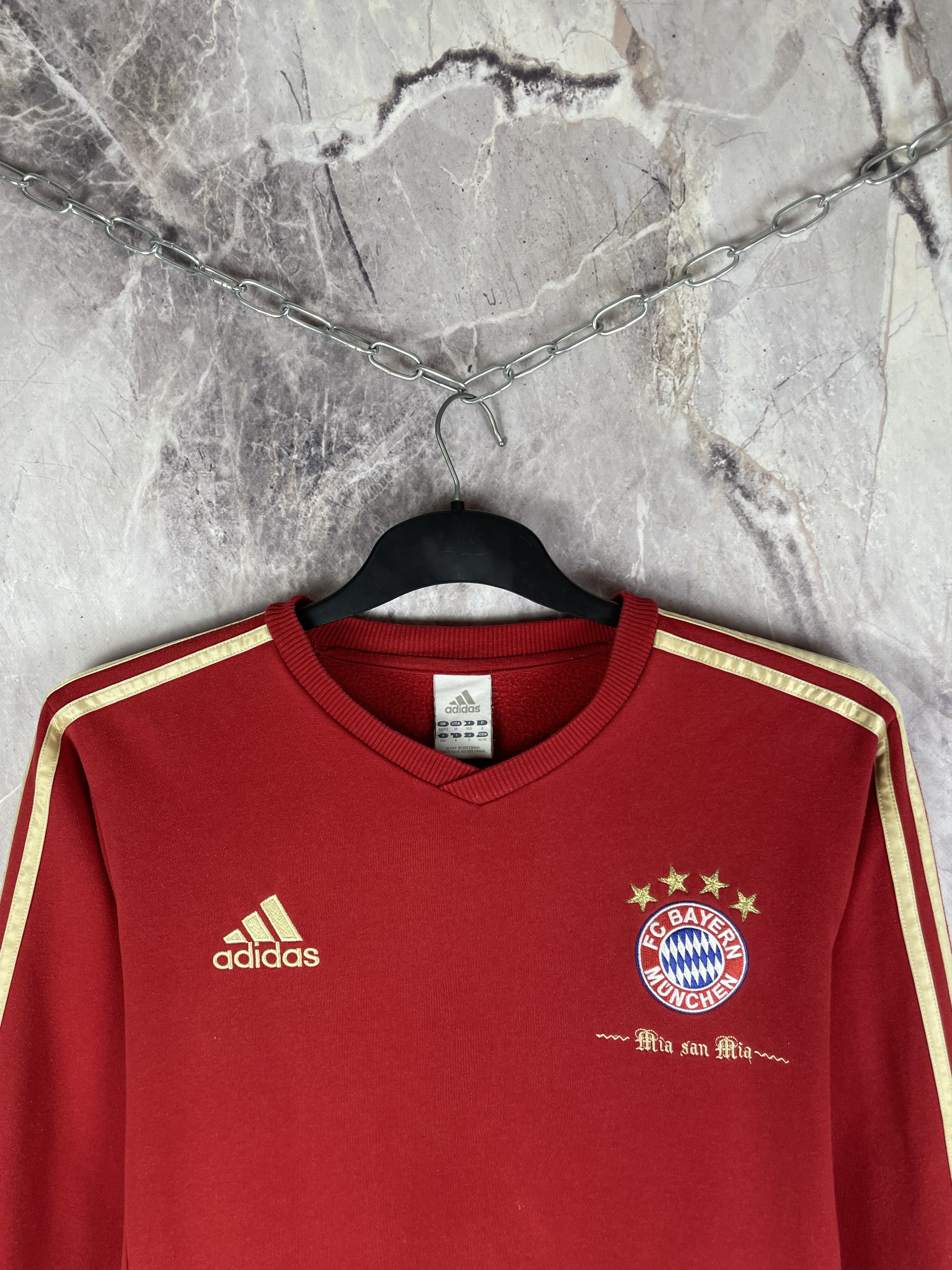 Adidas Vintage Bayern Munich Football Sweatshirt Soccer Size US M / EU 48-50 / 2 - 3 Thumbnail