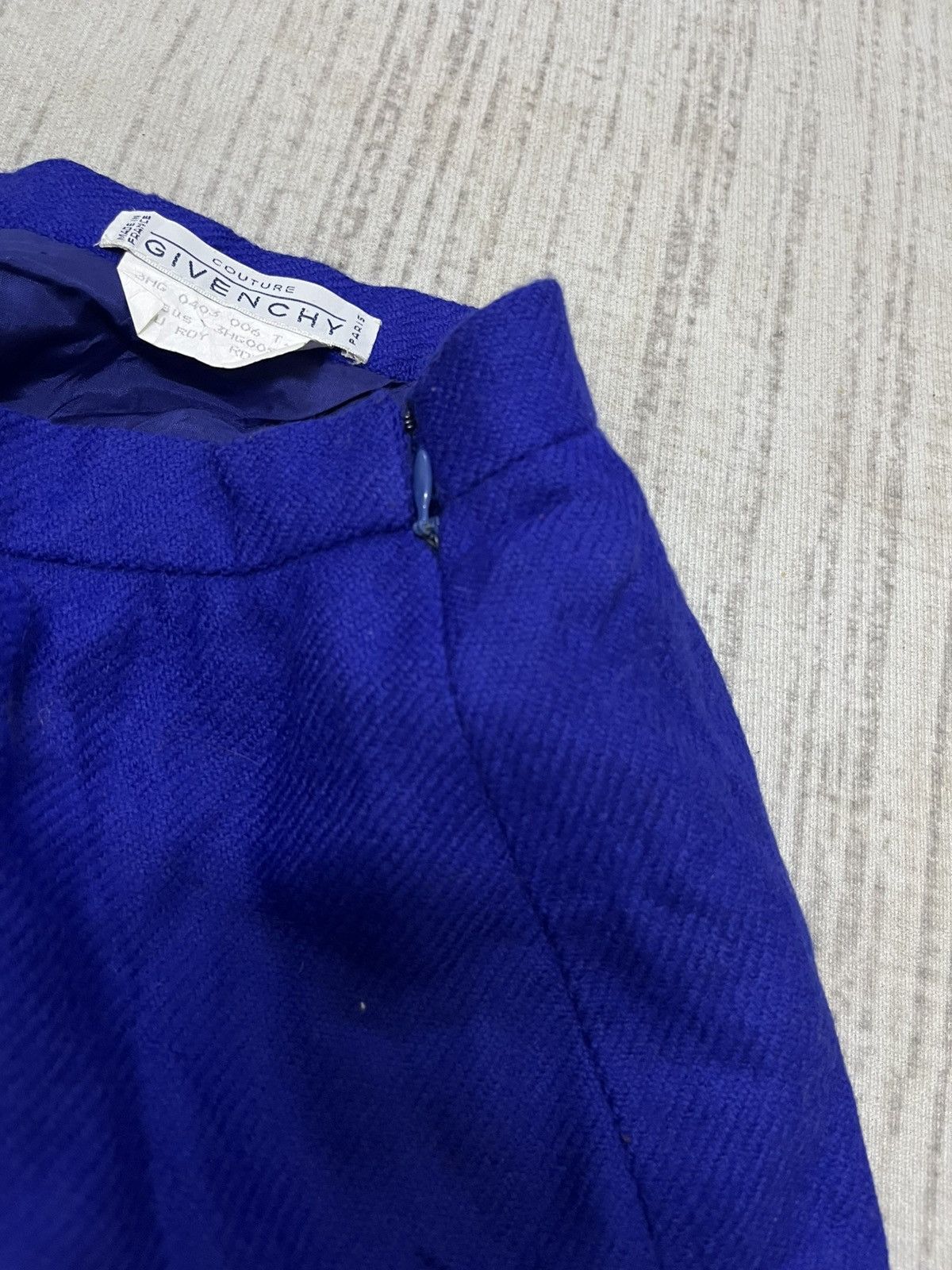 Givenchy Givenchy skirt made in france Size 28" / US 6 / IT 42 - 3 Thumbnail