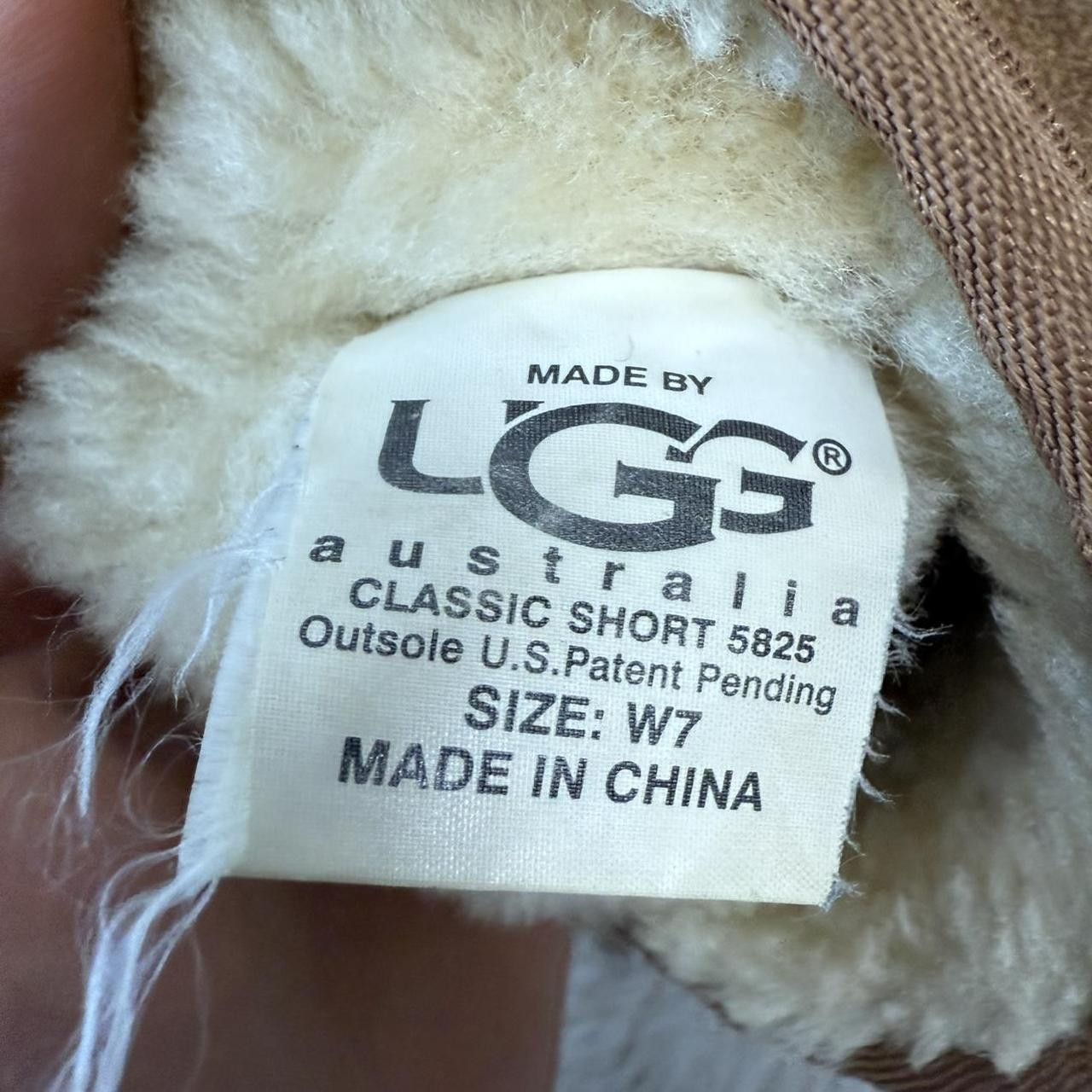 Ugg UGG AUSTRALIA WOMANS HIGH TOP SHOES Size US 7 / IT 37 - 5 Thumbnail