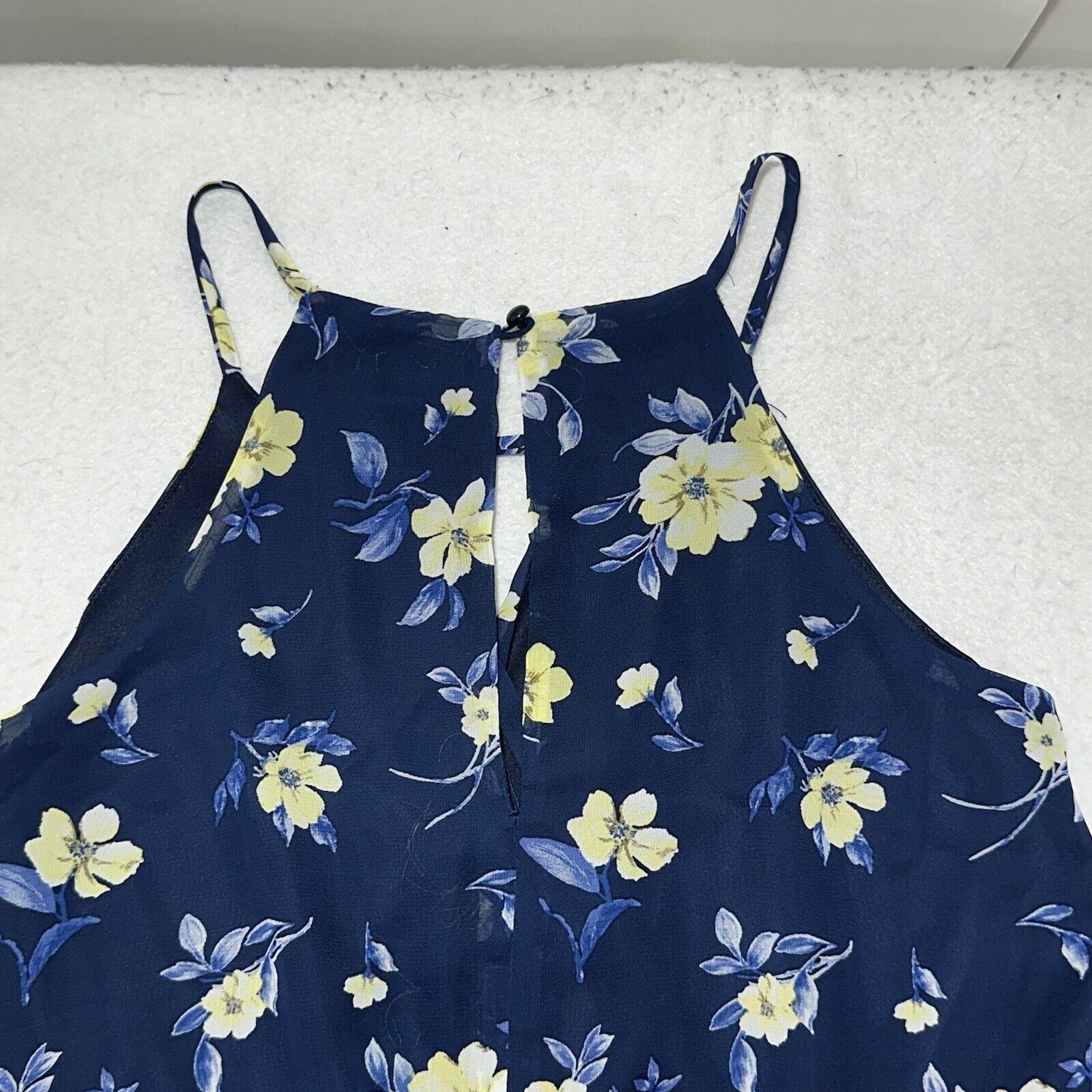 Other BCX Small Blue Yellow Floral Romper 4" Inseam Lightweight Size 28" / US 6 / IT 42 - 10 Thumbnail