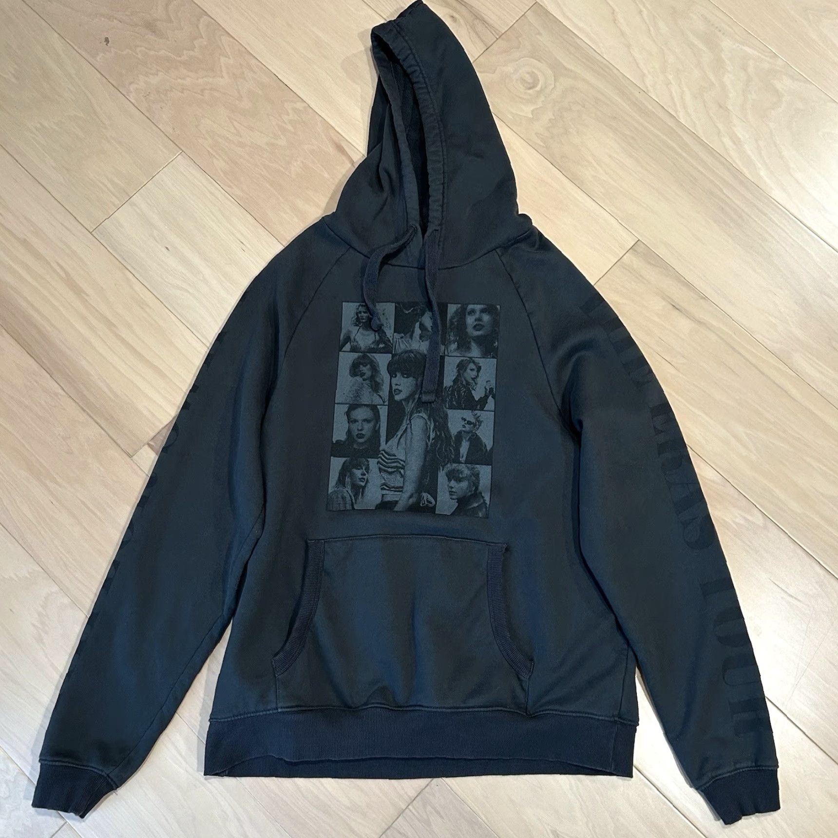 Vintage Taylor Swift The Eras Tour Black Hoodie Women’s Medium Long Sleeve Size M / US 6-8 / IT 42-44 - 2 Thumbnail
