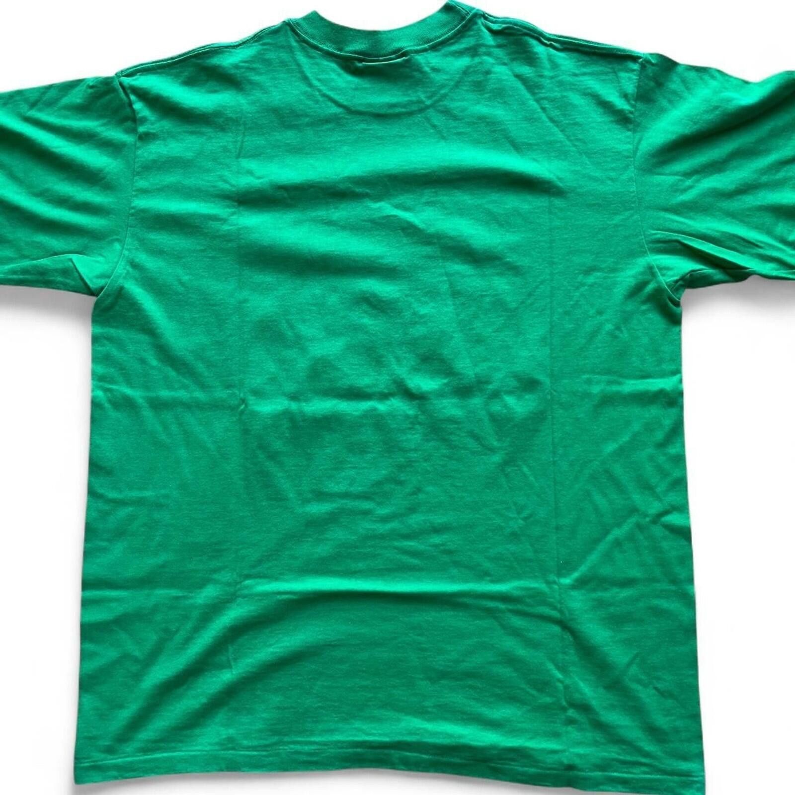 Other Vintage 1988 Petals Cat Climbing Family Graphic T-Shirt Size US XL / EU 56 / 4 - 6 Thumbnail