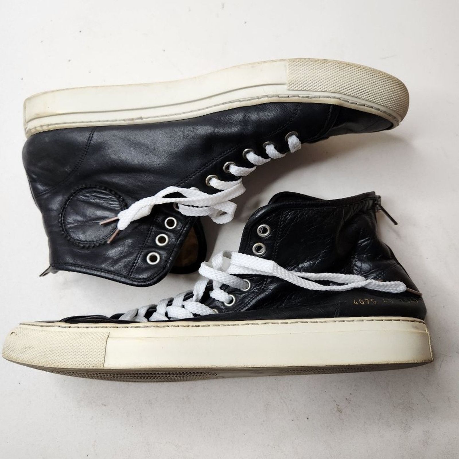 Common Projects Common Projects High Black Leather Hi-Top Sneakers Sz 39 40 Size US 6.5 / EU 39-40 - 2 Thumbnail