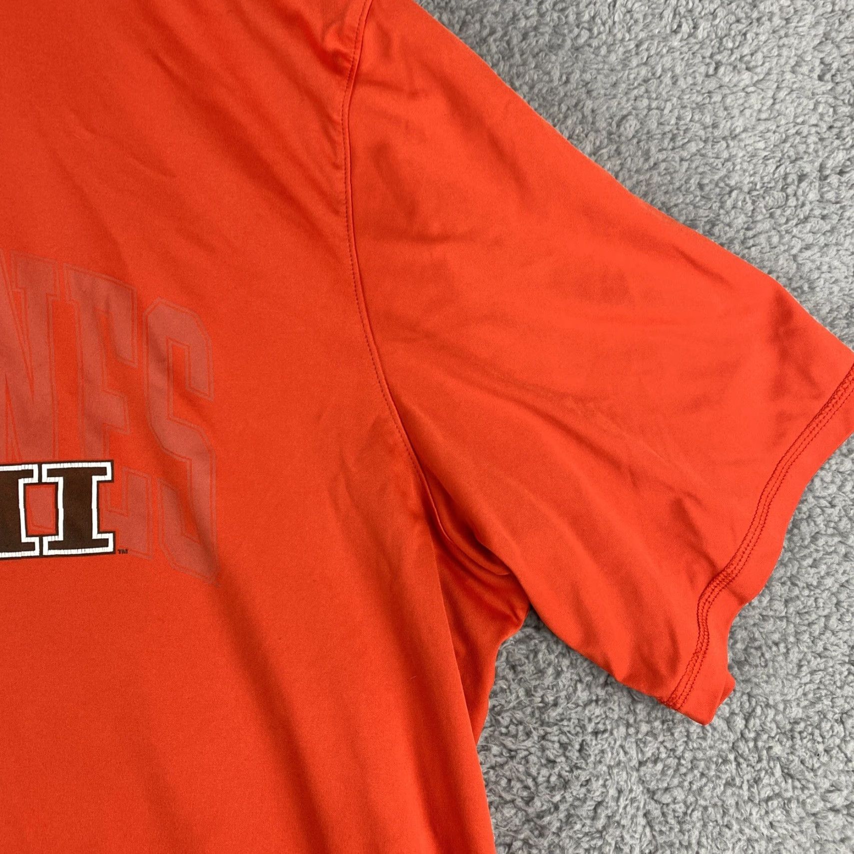 Under Armour Under Armour UA Men Loose Graphic Short Sleeve T-Shirt Heatgear Orange 38-25 Size US XL / EU 56 / 4 - 2 Thumbnail